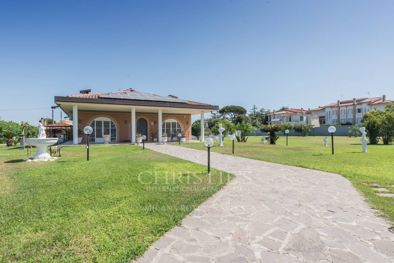 picture of Family House In Nettuno