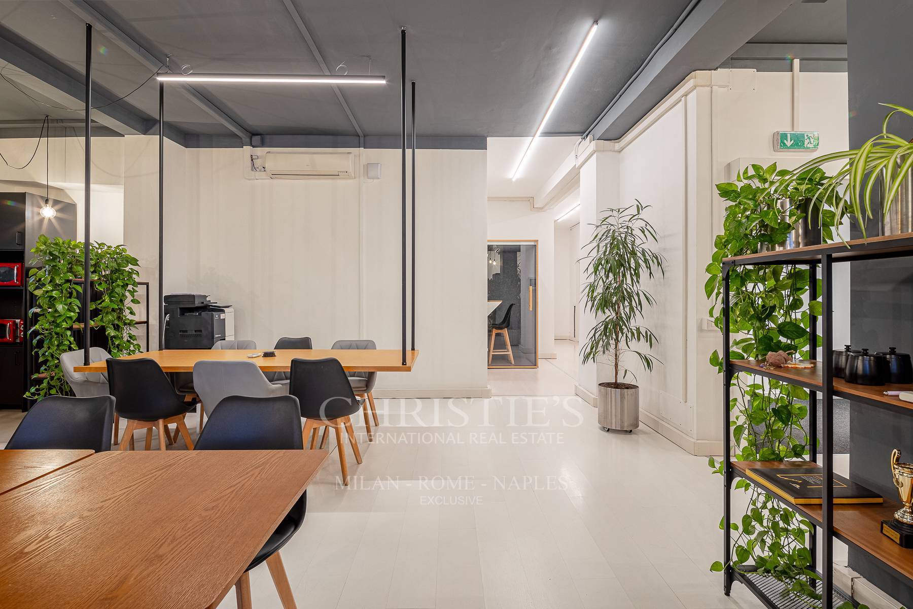 picture of Large Office In Via Tortona