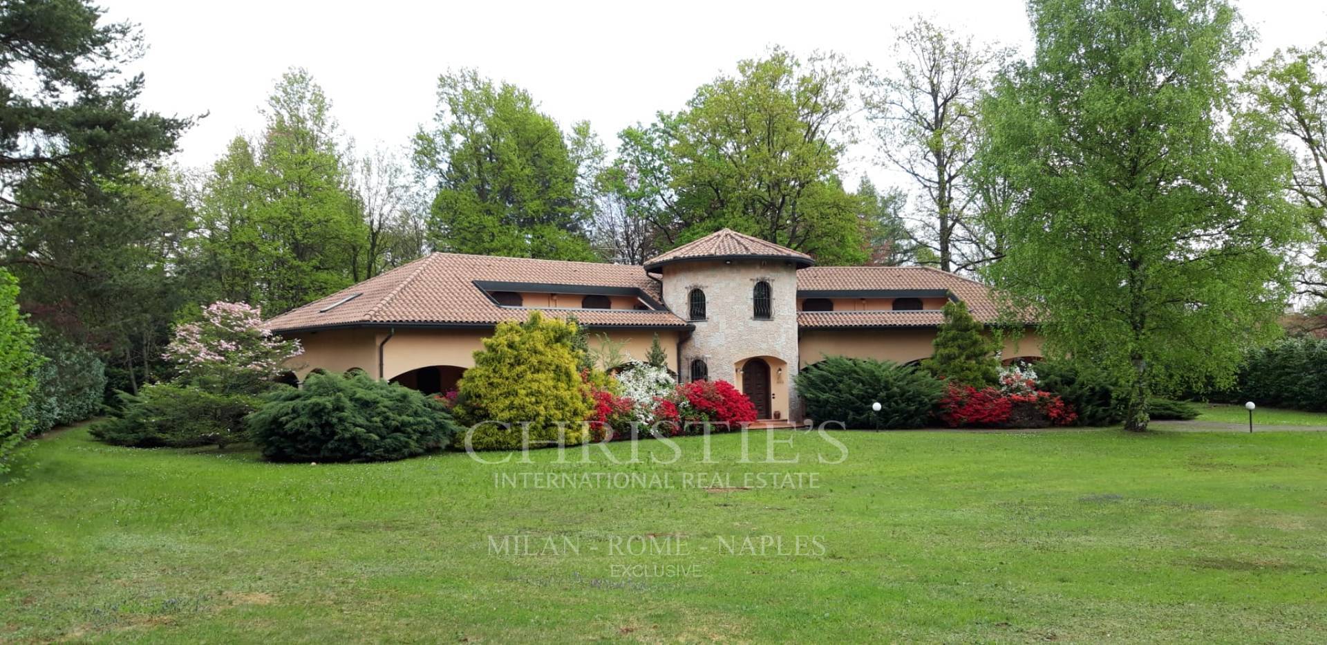 picture of Prestigious Villa In The Province Of Como