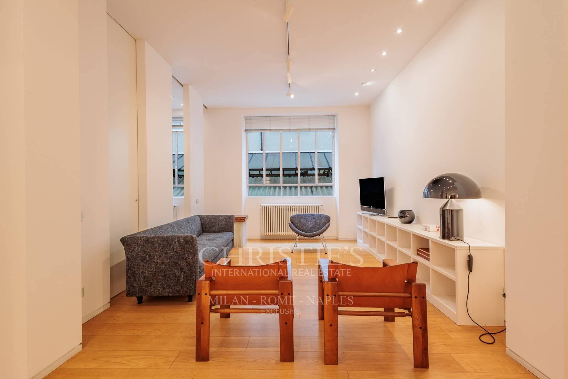 picture of Elegant Multipurpose Loft Apartment In Corso Di Porta Nuova