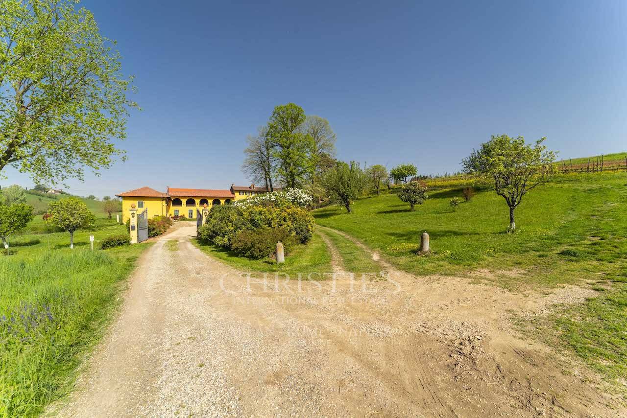 picture of La Borgarella - Renovated Farmhouse Near Turin