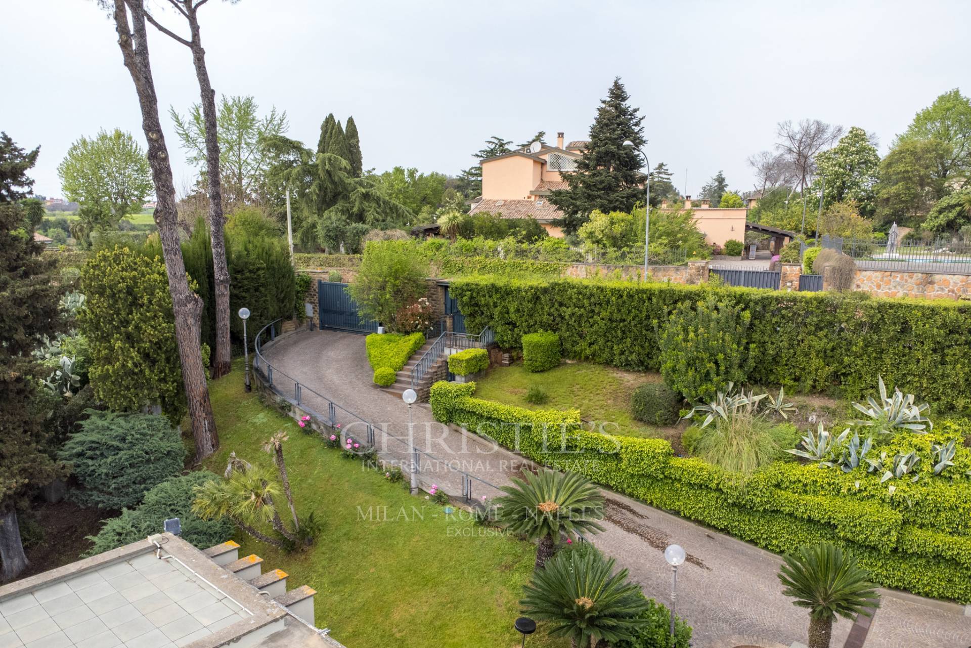 picture of Prestigious Estate With Swimming Pool In Colle Aurelia 1100