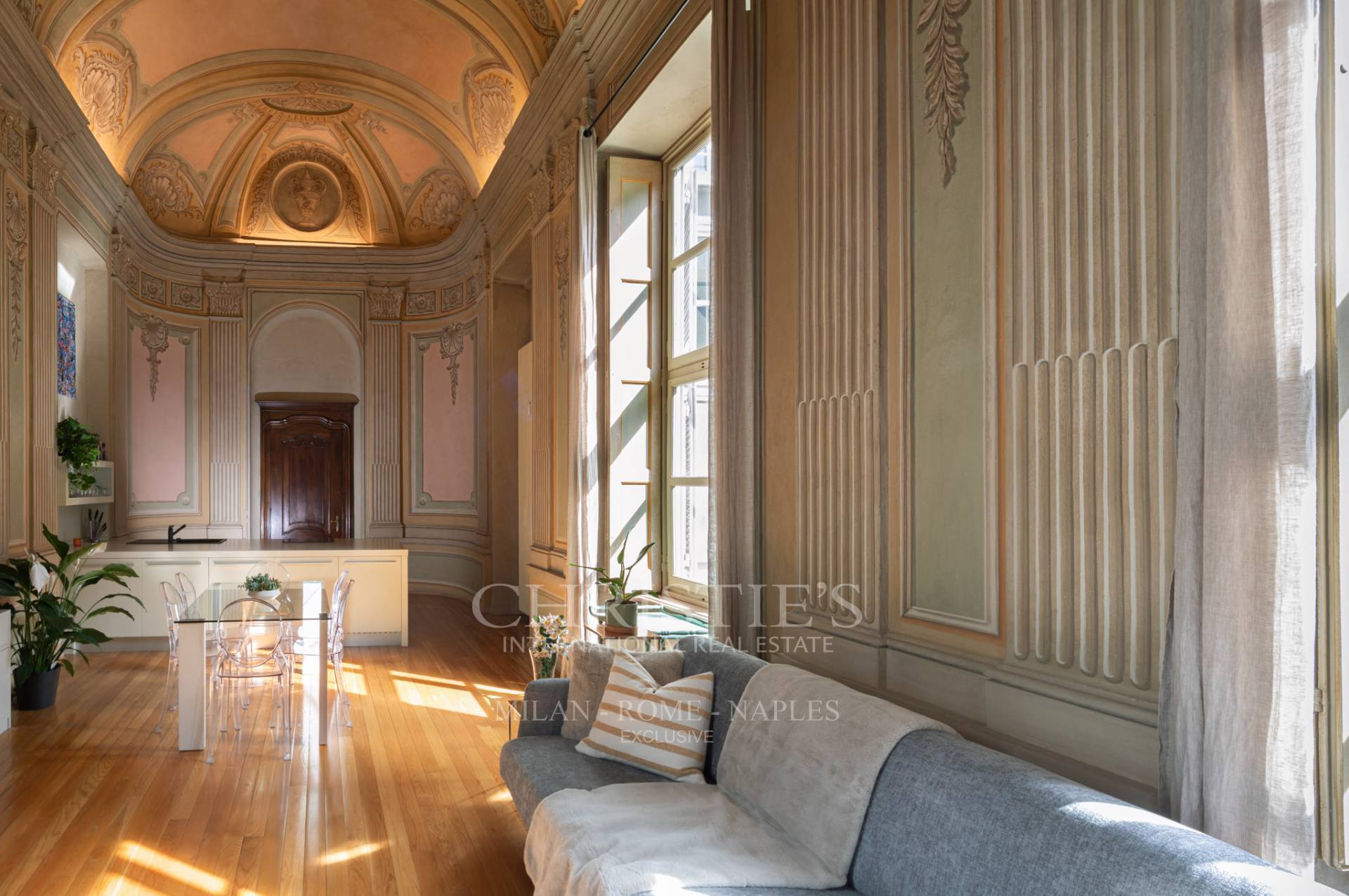 picture of Stunning Baroque Pied A Terre In The Centre Of Turin