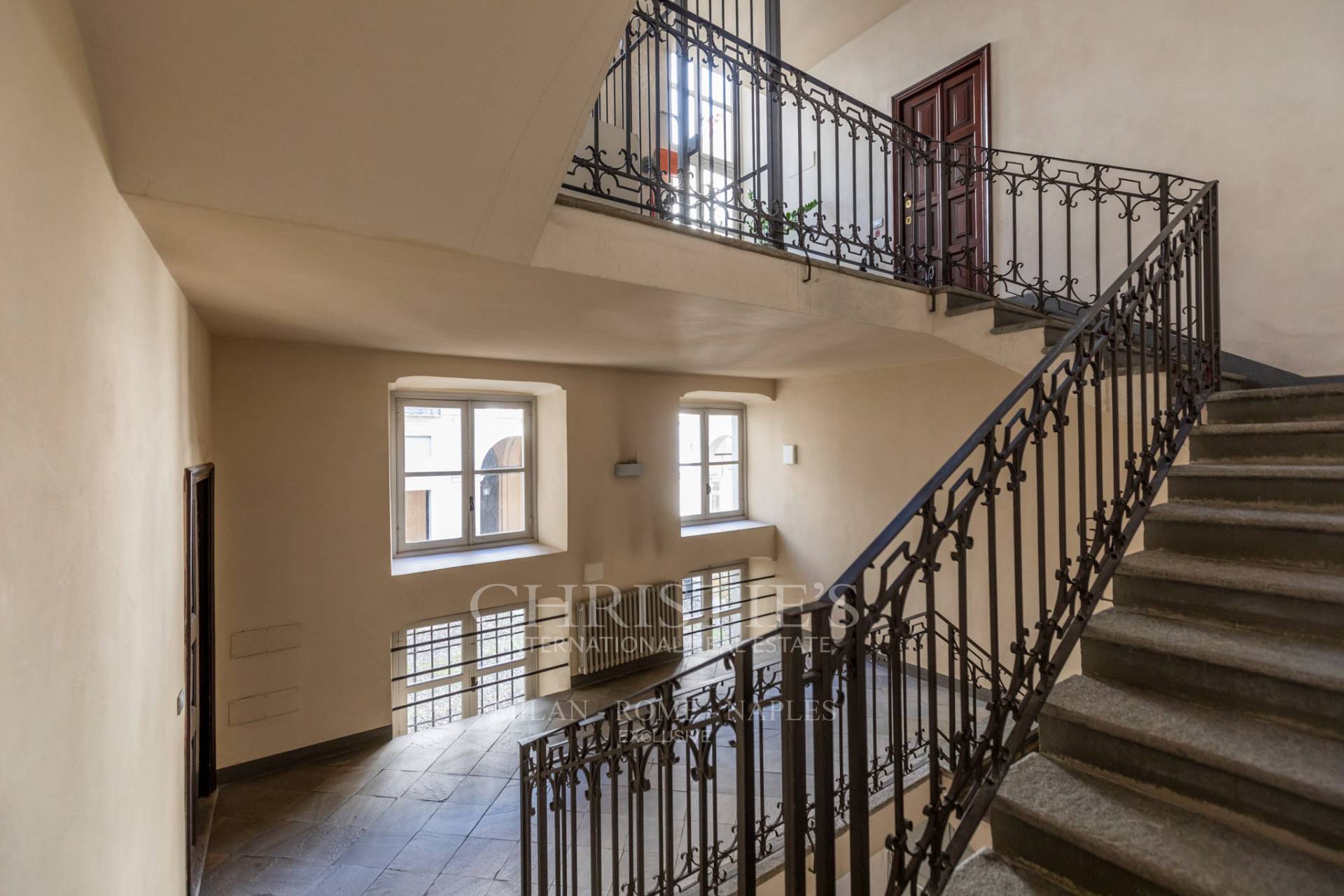 picture of Stunning Baroque Pied A Terre In The Centre Of Turin