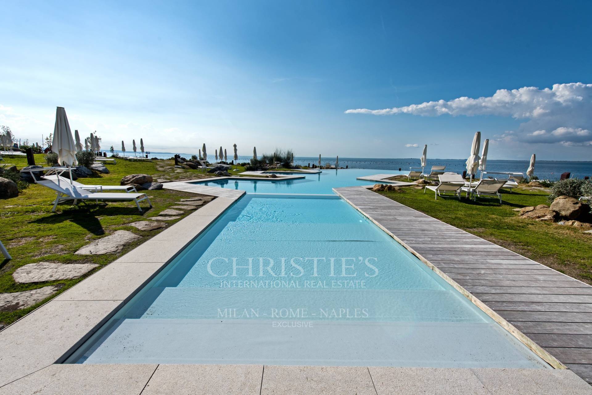 picture of Mistral Penthouse - Stunning Beachfront Duplex Penthouse With Roof Terrace And Private Pool