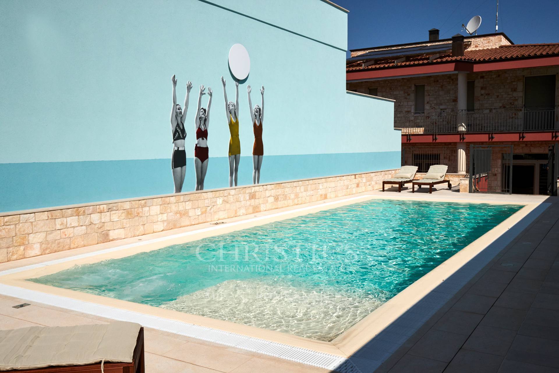 picture of Villa With Swimming Pool And Spa In Conversano