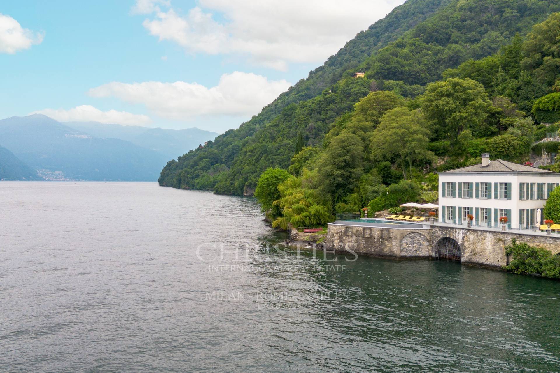 picture of Prestigious 'pied-dans-l'eau' Villa On Lake Como With Infinity Pool, Dock And Private Boat