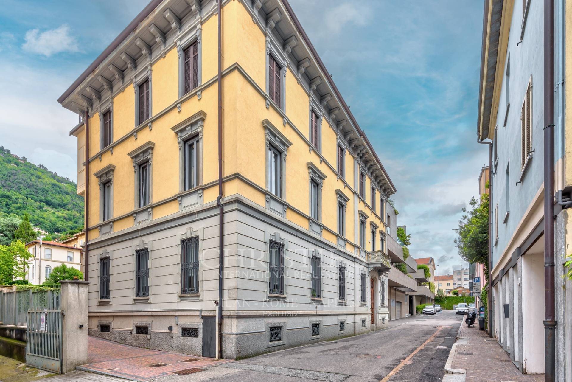 picture of Elegant Apartment In The Historic Center Of Como