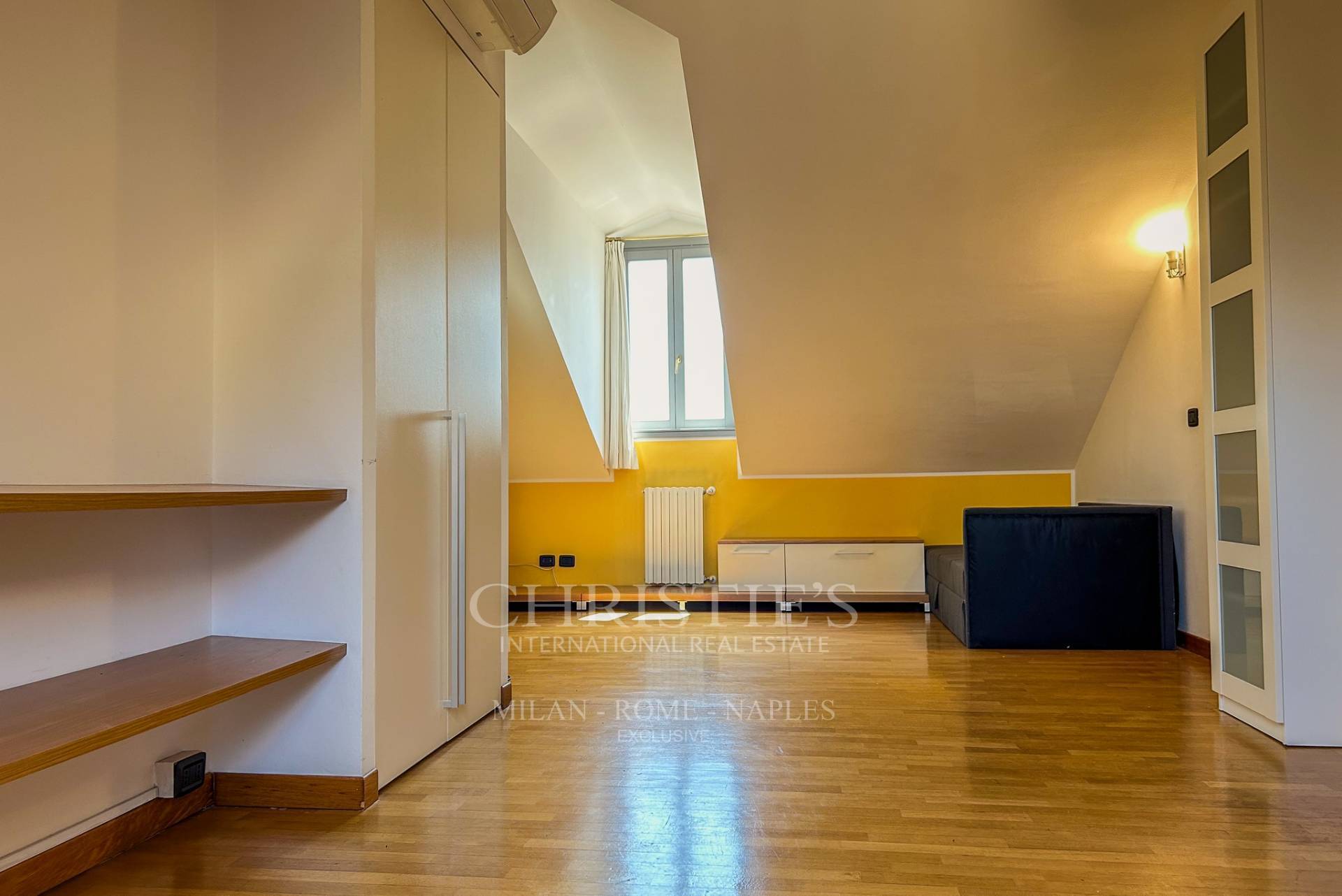 picture of Attic Apartment In Piazza Santo Stefano