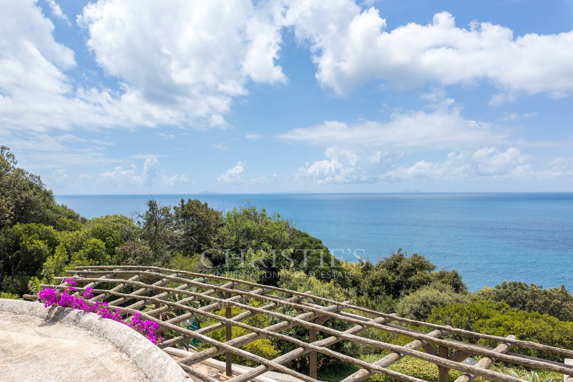 picture of Villa Busiri Vici For Sale In Punta Rossa With Direct Access To The Sea