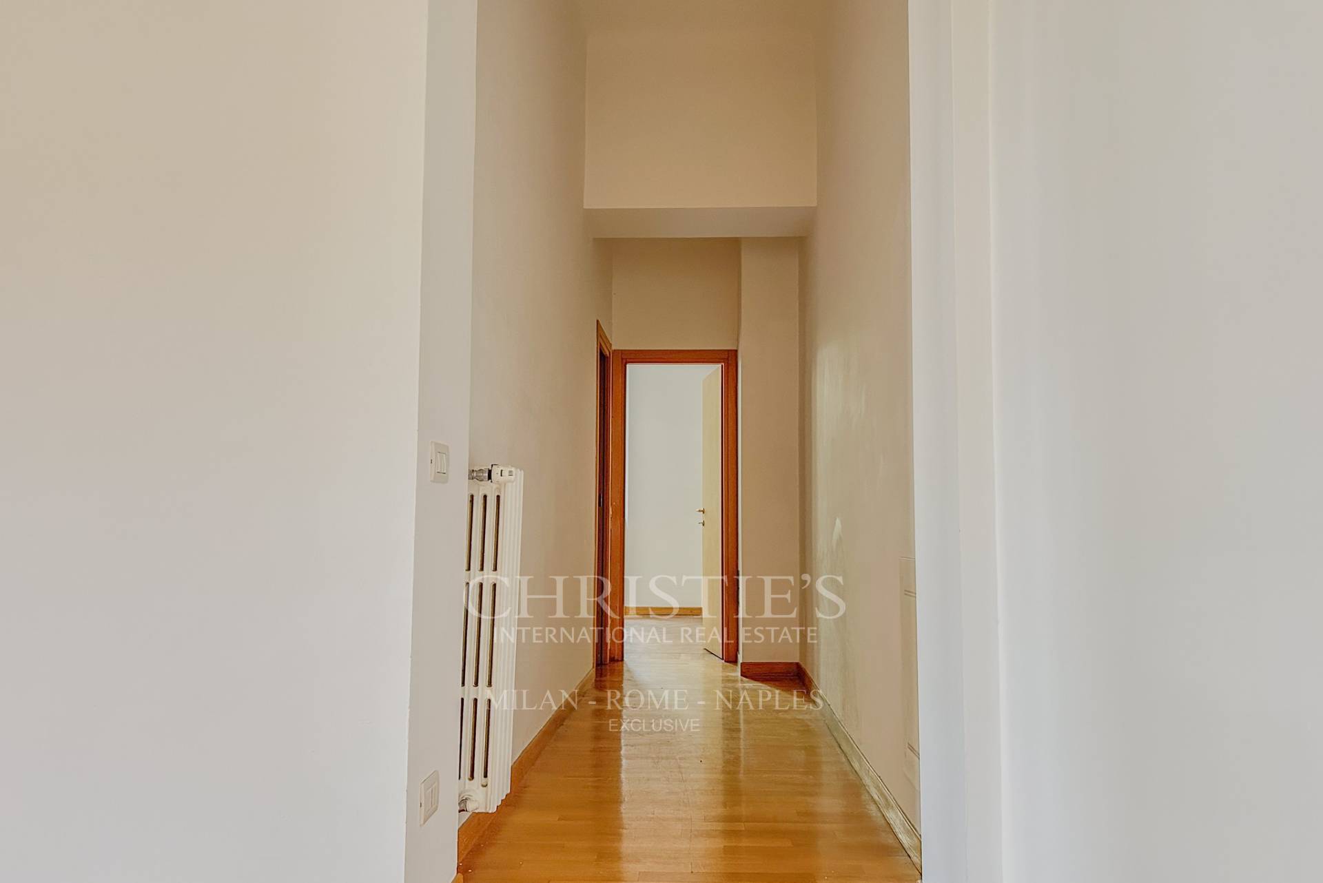 picture of Two-bedroom Apartment In Period Building In Piazzale Lavater