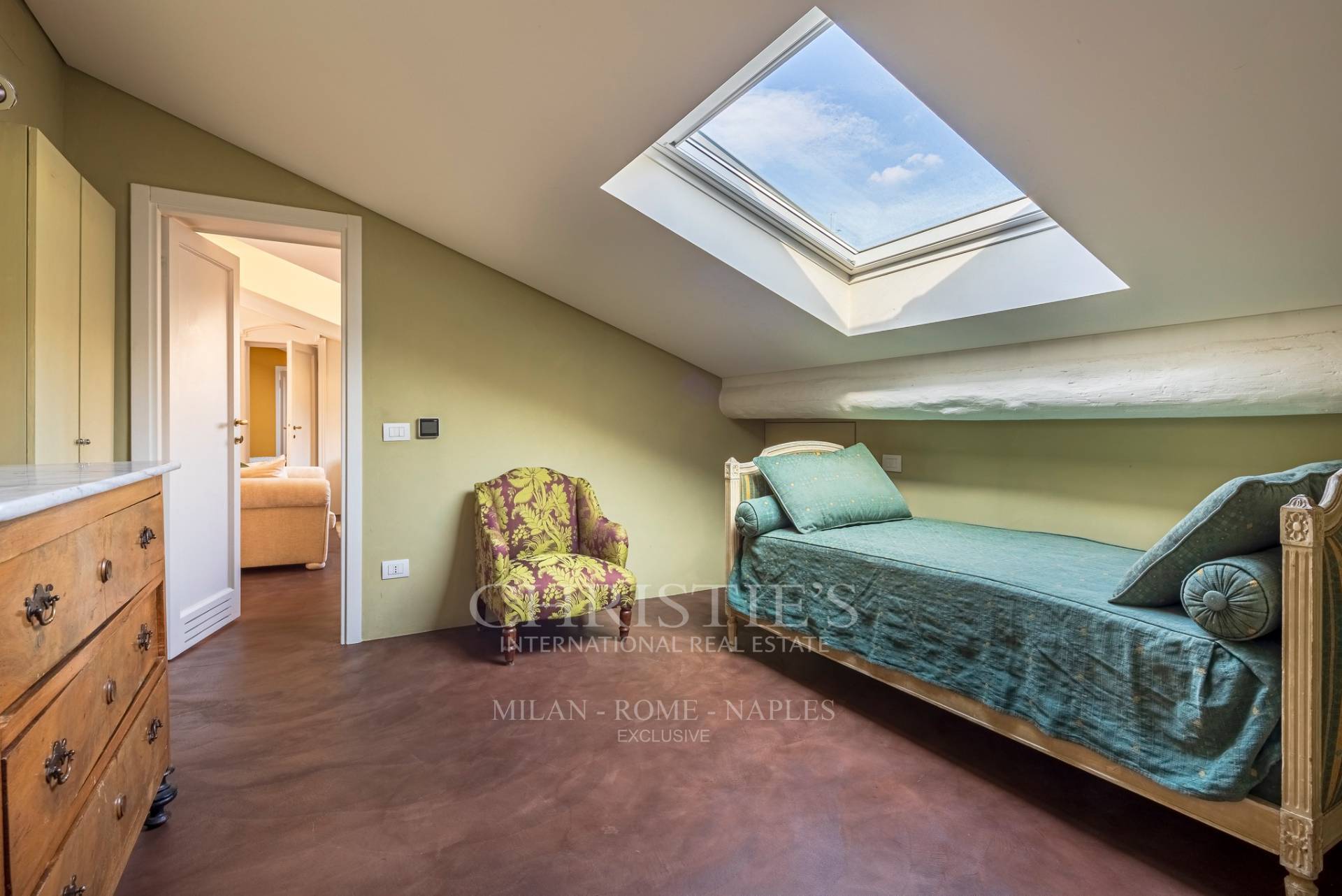 picture of Furnished Apartment In One Of The Most Exclusive Streets Of Milan