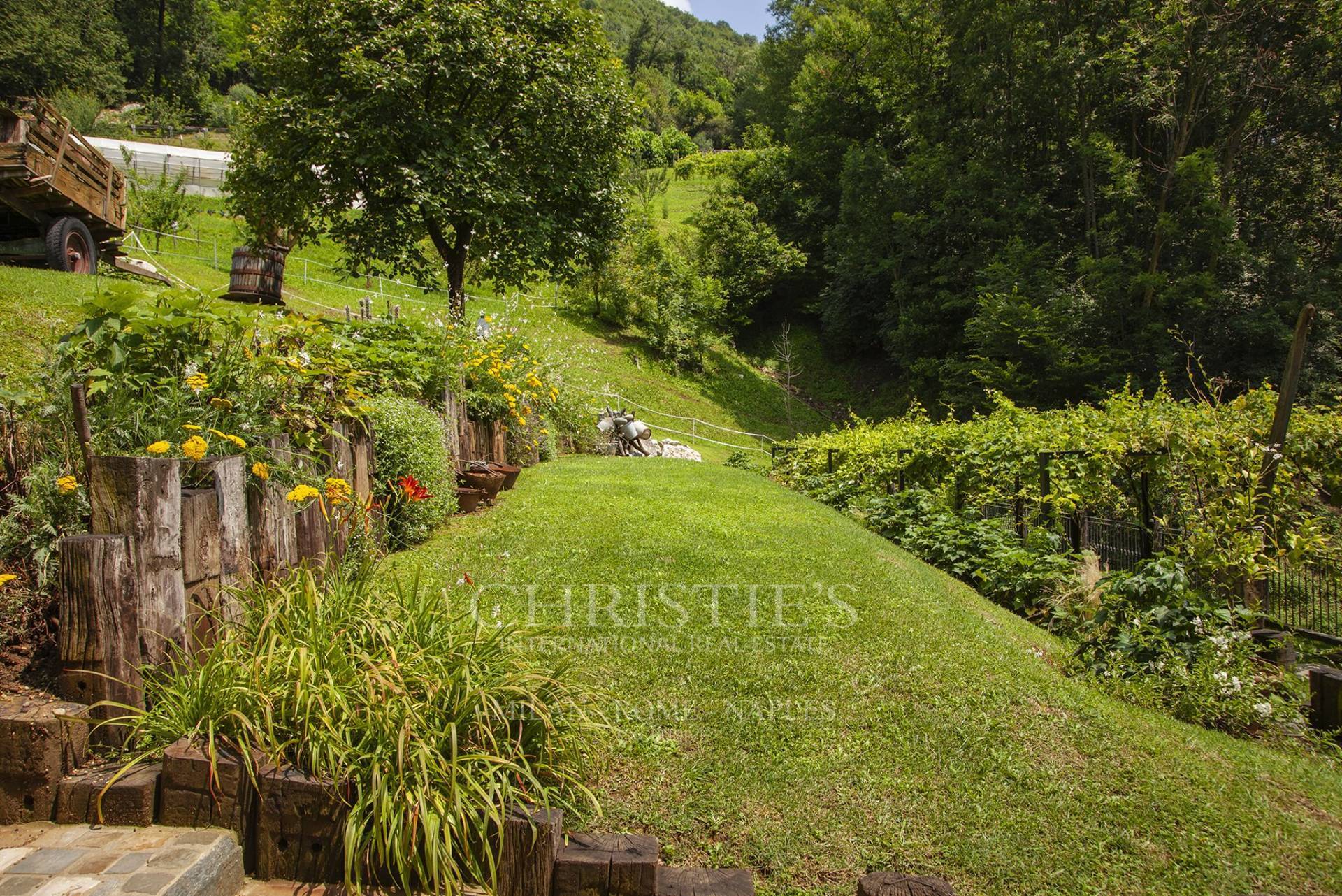 picture of Beautiful 18th-century Farmhouse In Dominant Position