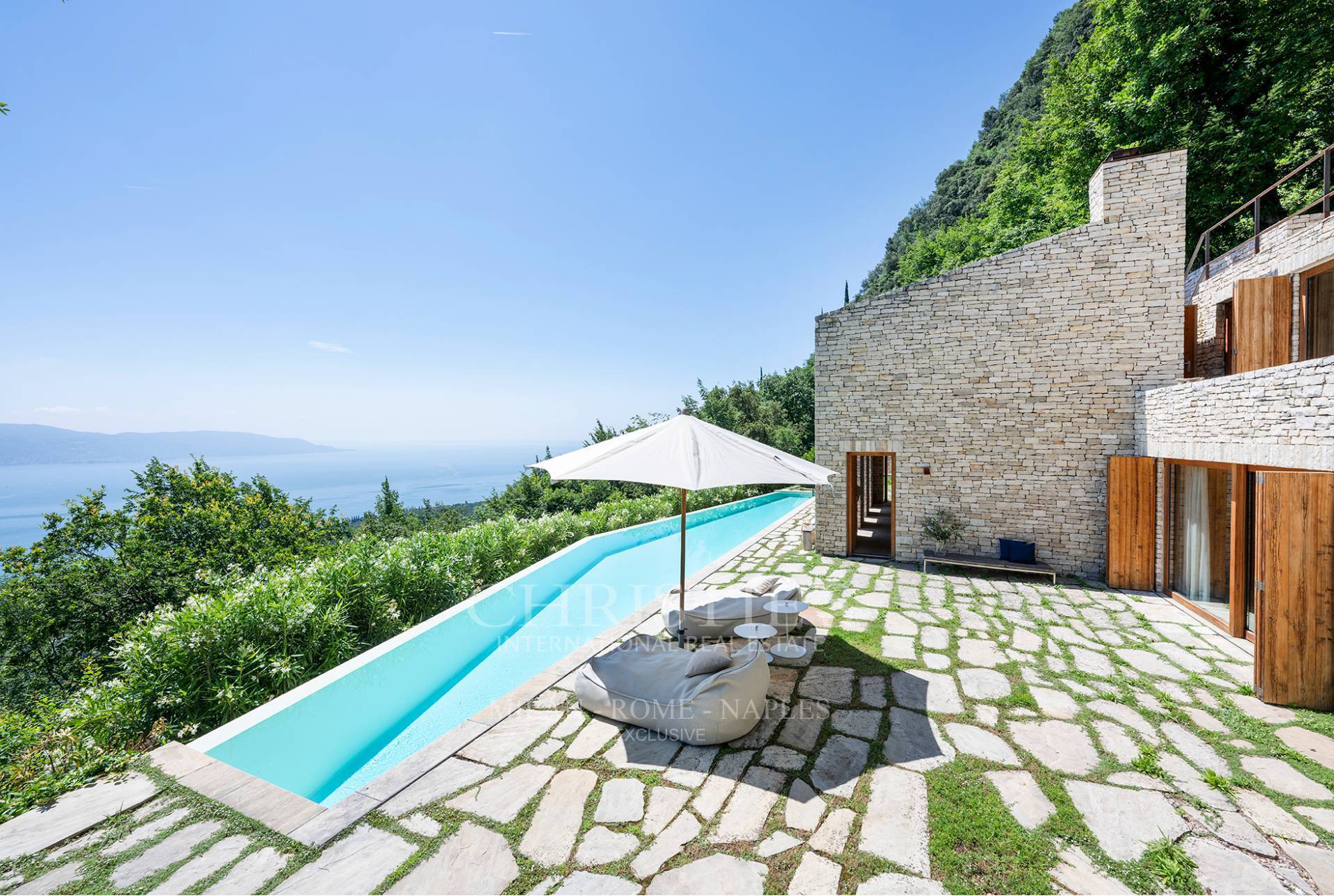 picture of Secluded Location Above Lake Garda