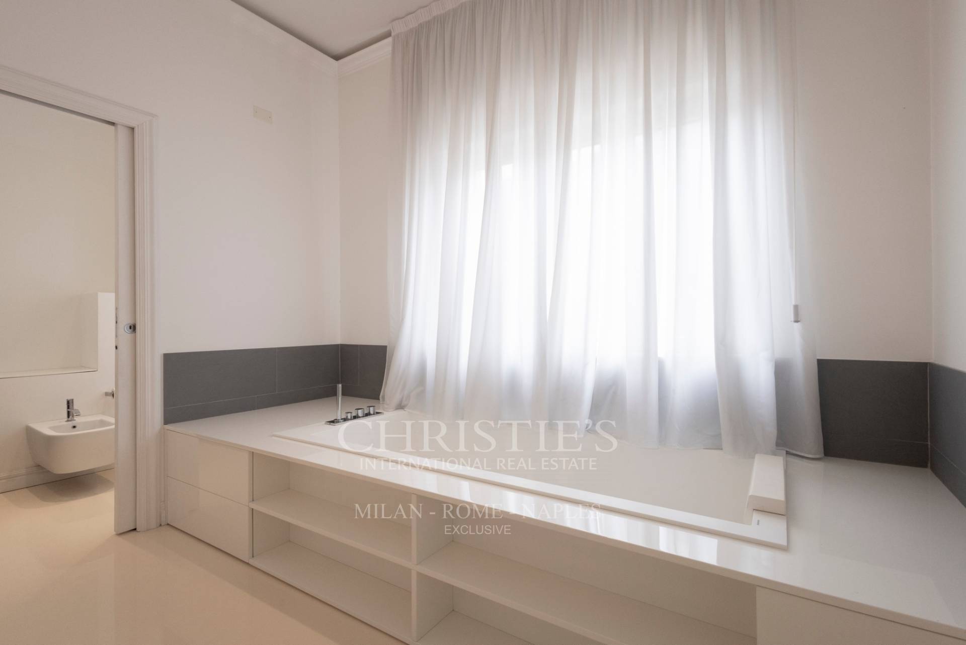 picture of Fully Furnished One-bedroom Apartment In Carrobbio Area