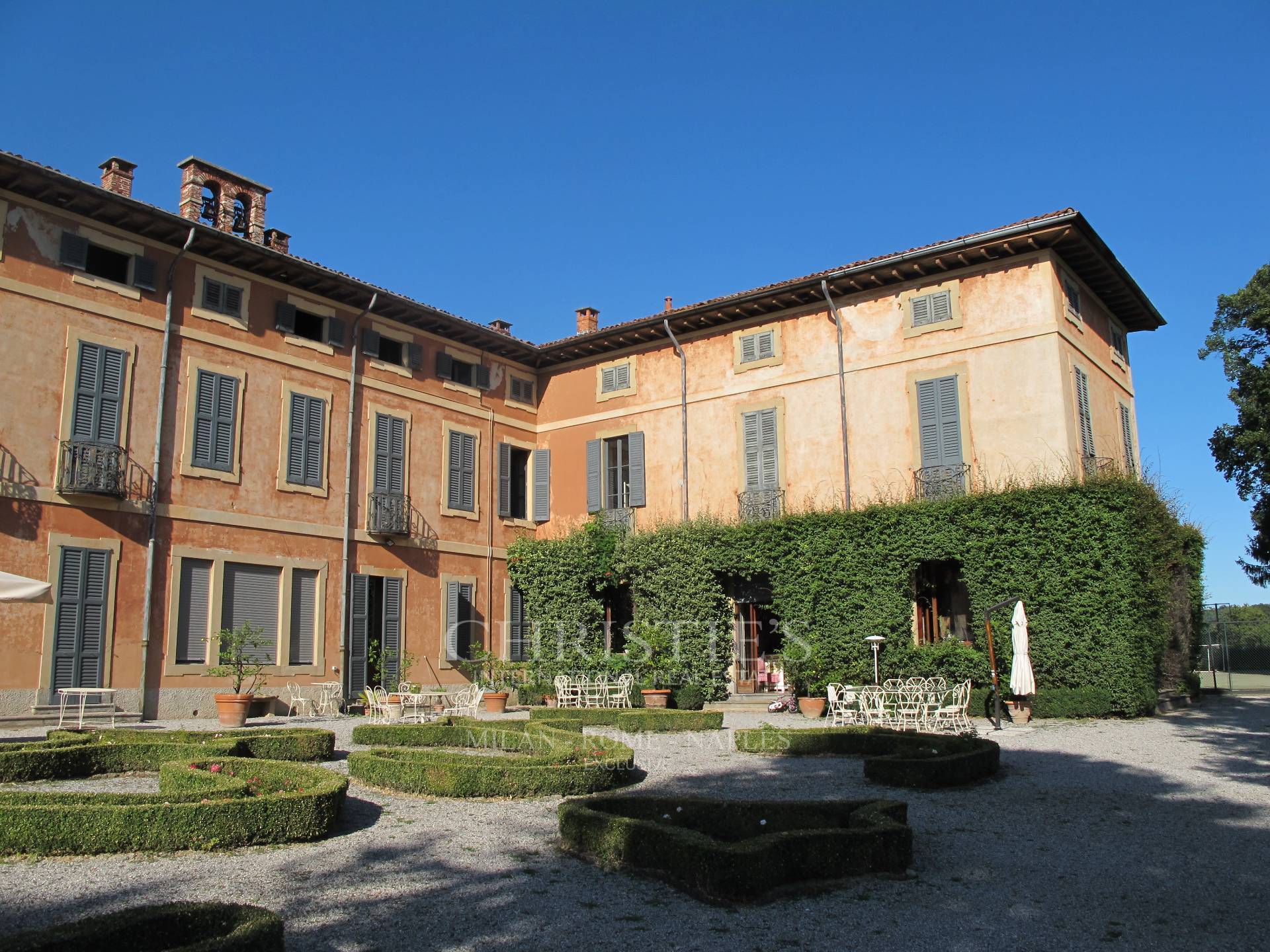 picture of Ancient Mansion From The 1700s In Brianza