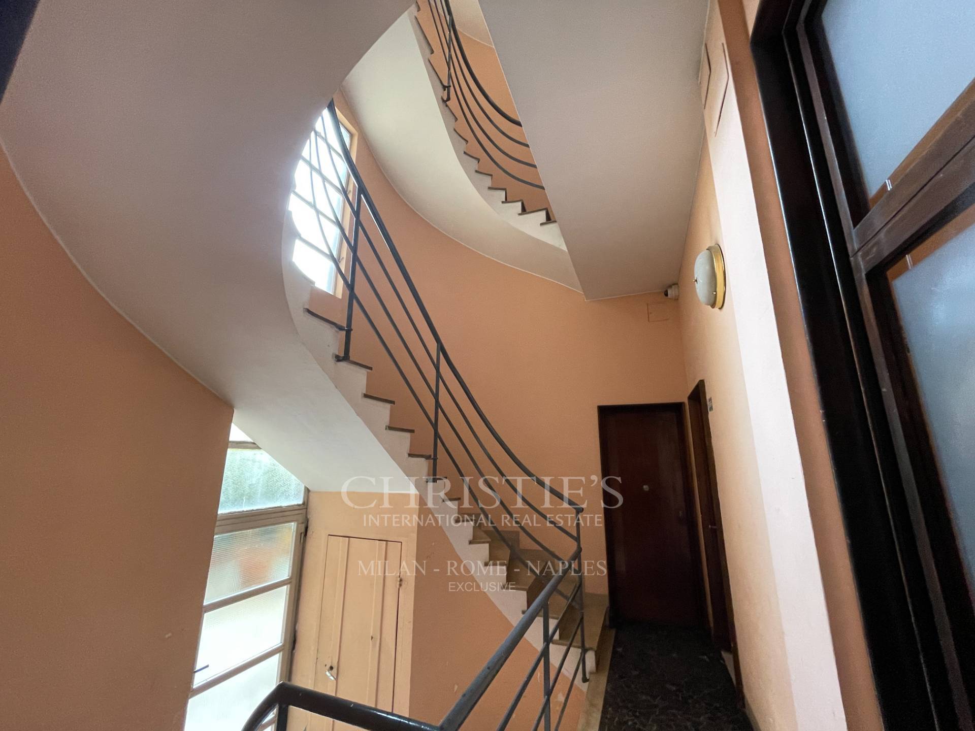 picture of Brera - Elegant Apartment In Corso Di Porta Nuova