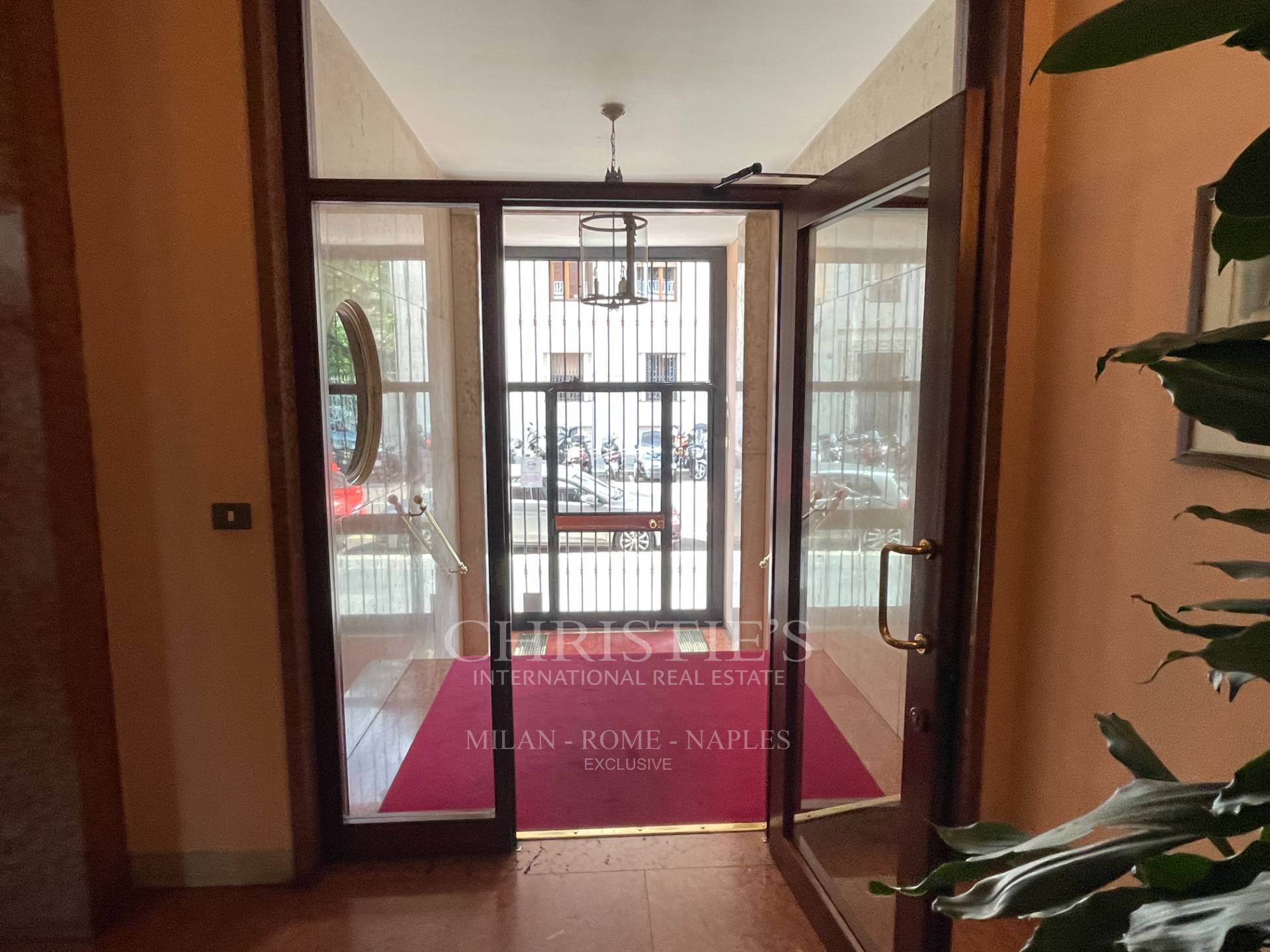 picture of Brera - Elegant Apartment In Corso Di Porta Nuova