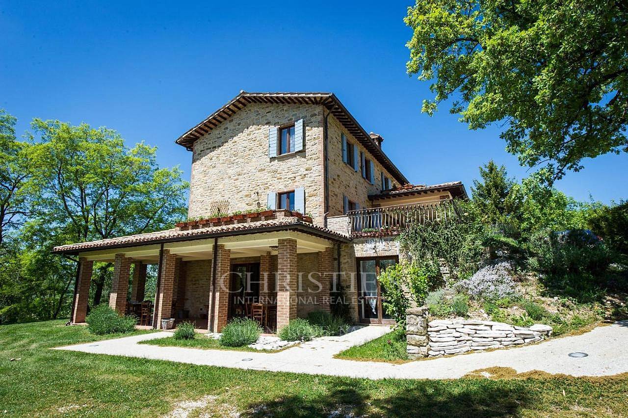 picture of Umbria - Splendid Estate With Farmhouse And Swimming Pool.