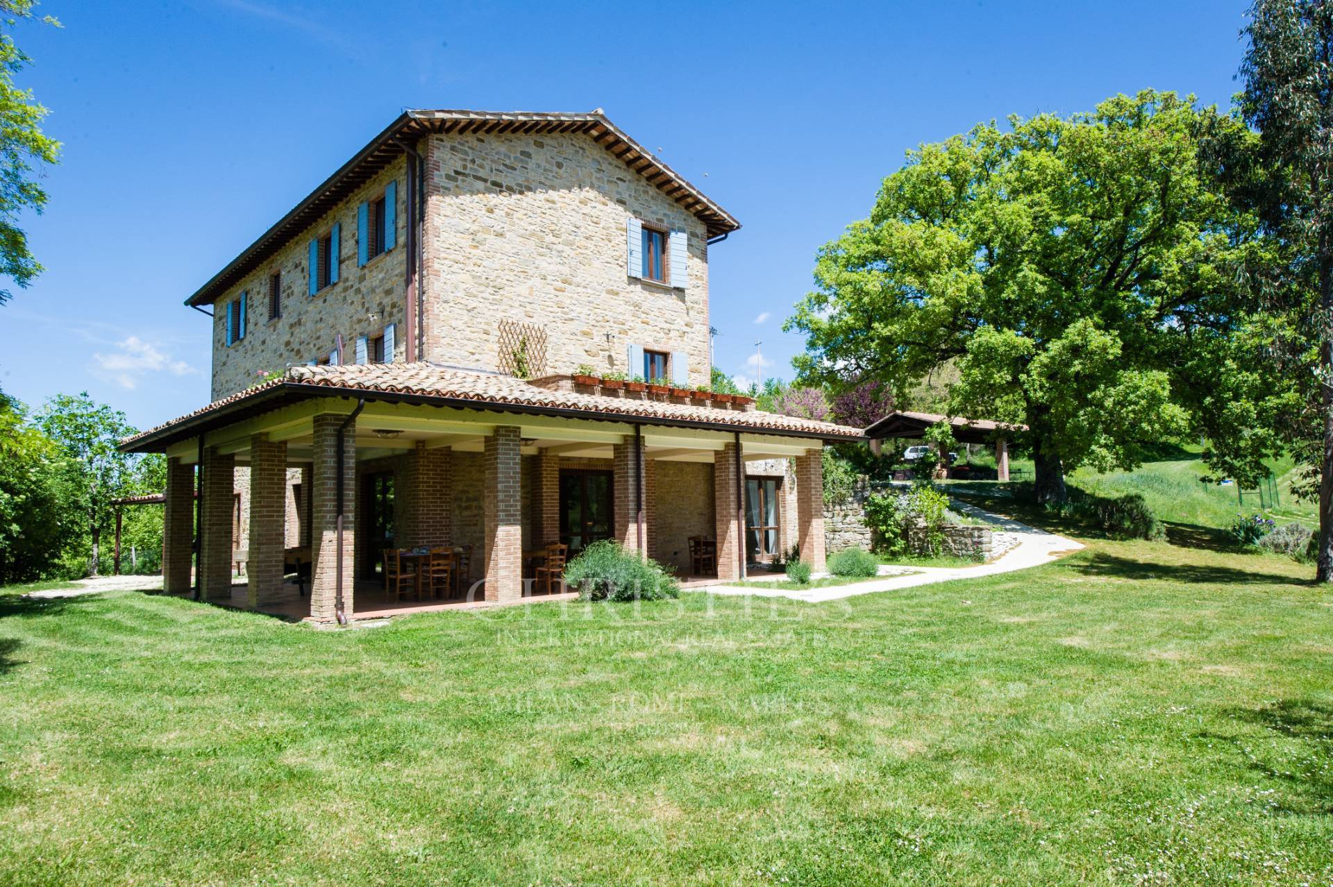 picture of Umbria - Splendid Estate With Farmhouse And Swimming Pool.