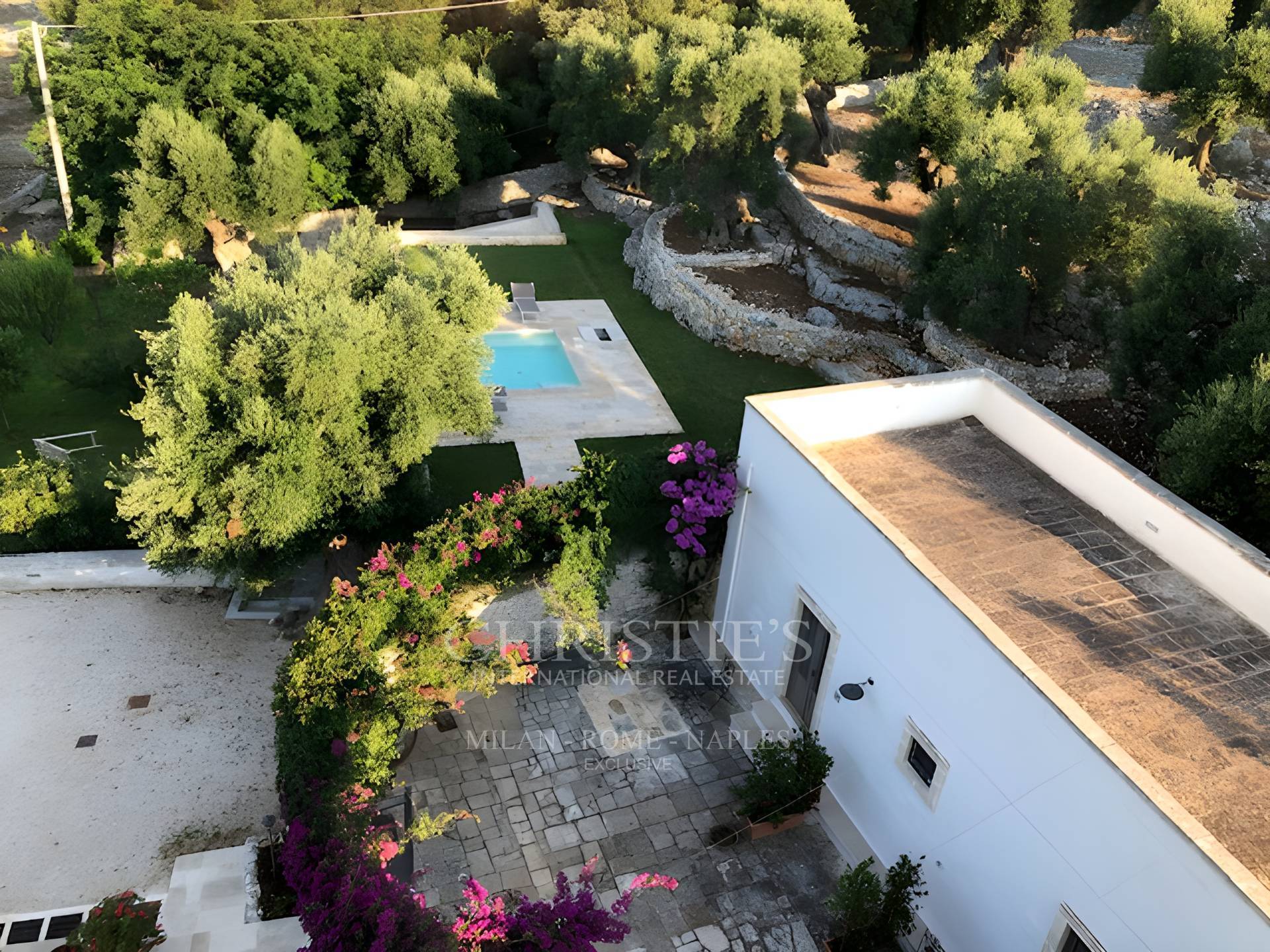 picture of Stunning Masseria With "frantoio Ipogeo" And Sea View