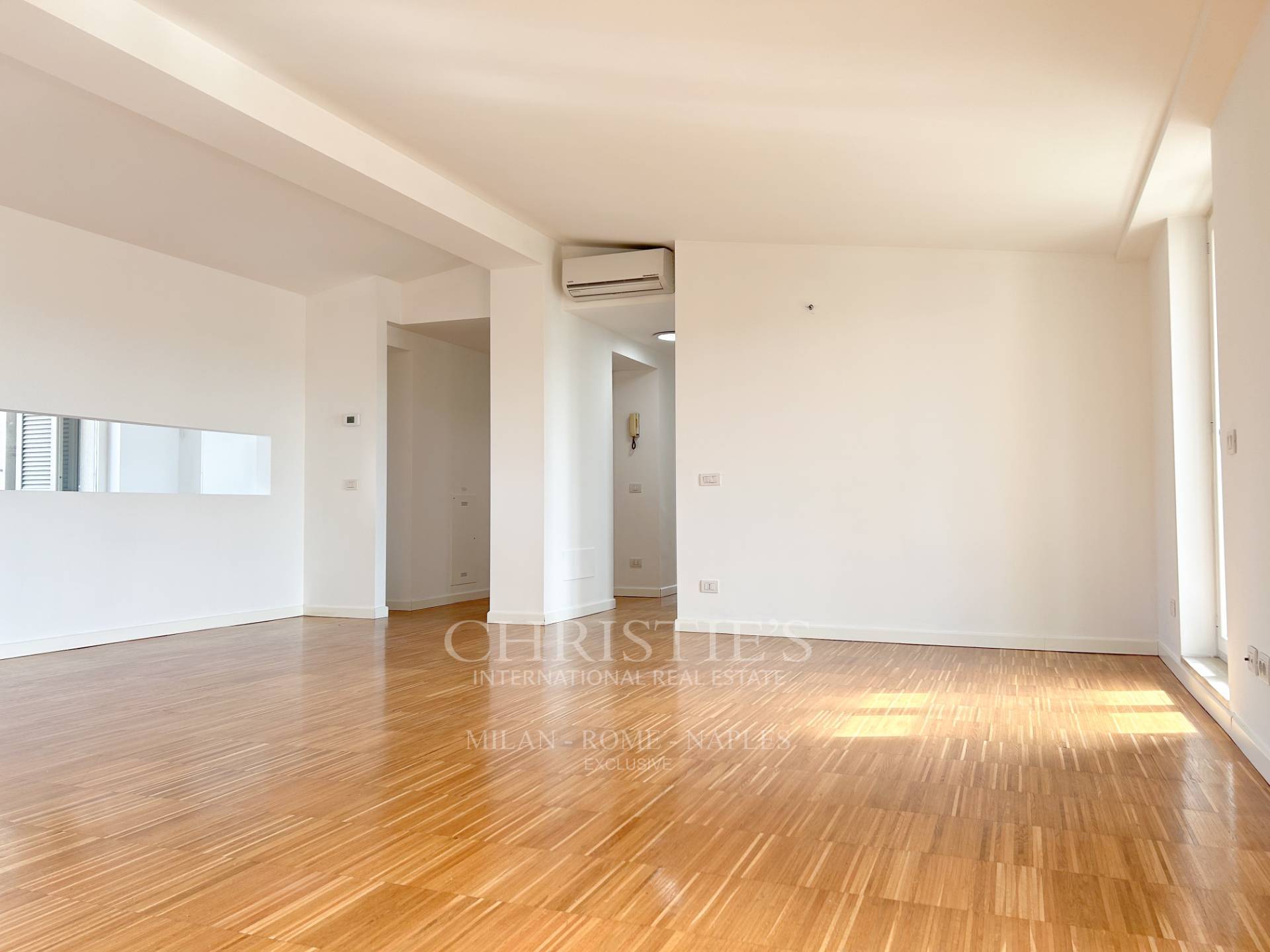 picture of Prestigious Panoramic Penthouse In Darsena Area