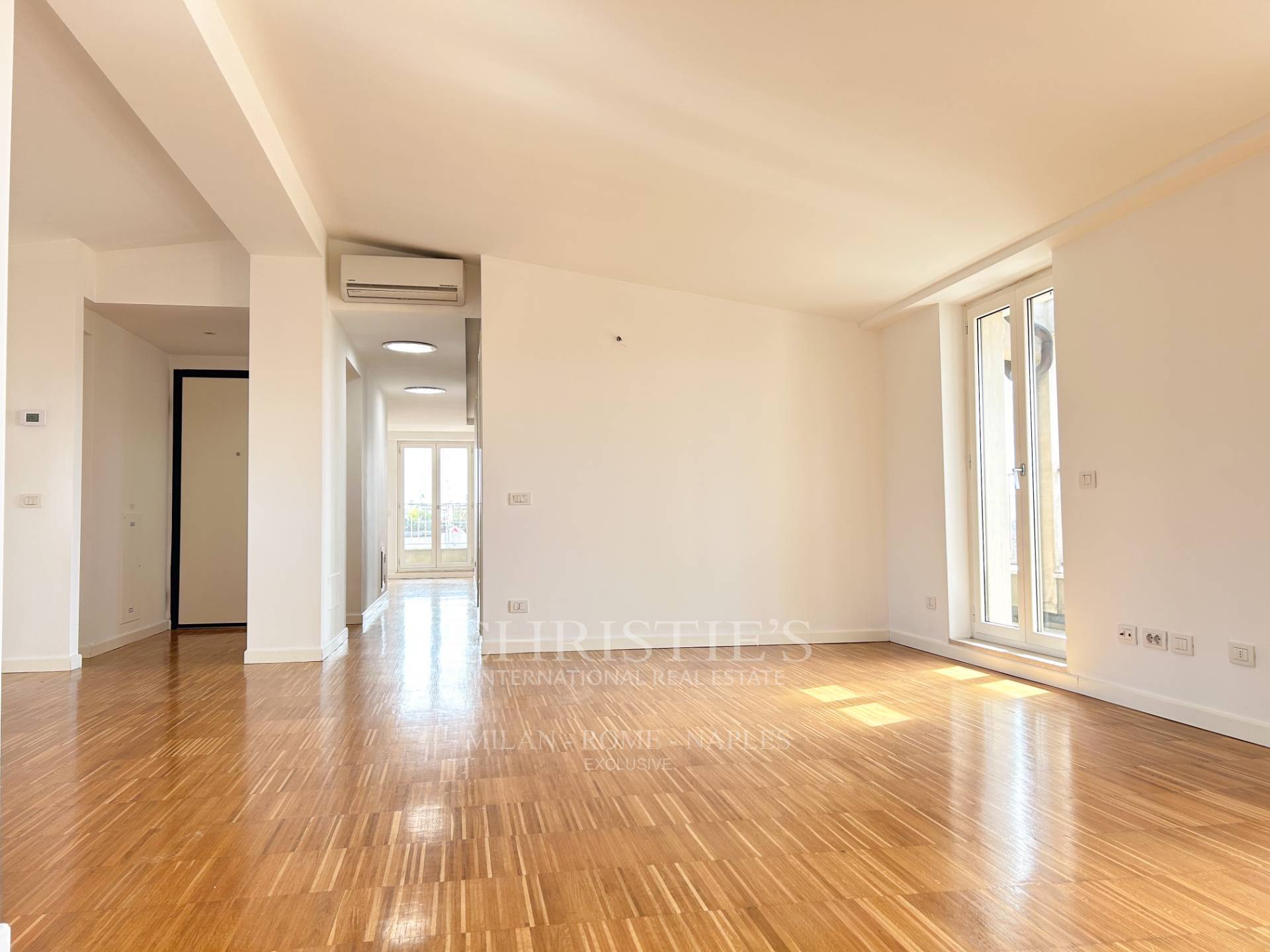 picture of Prestigious Panoramic Penthouse In Darsena Area