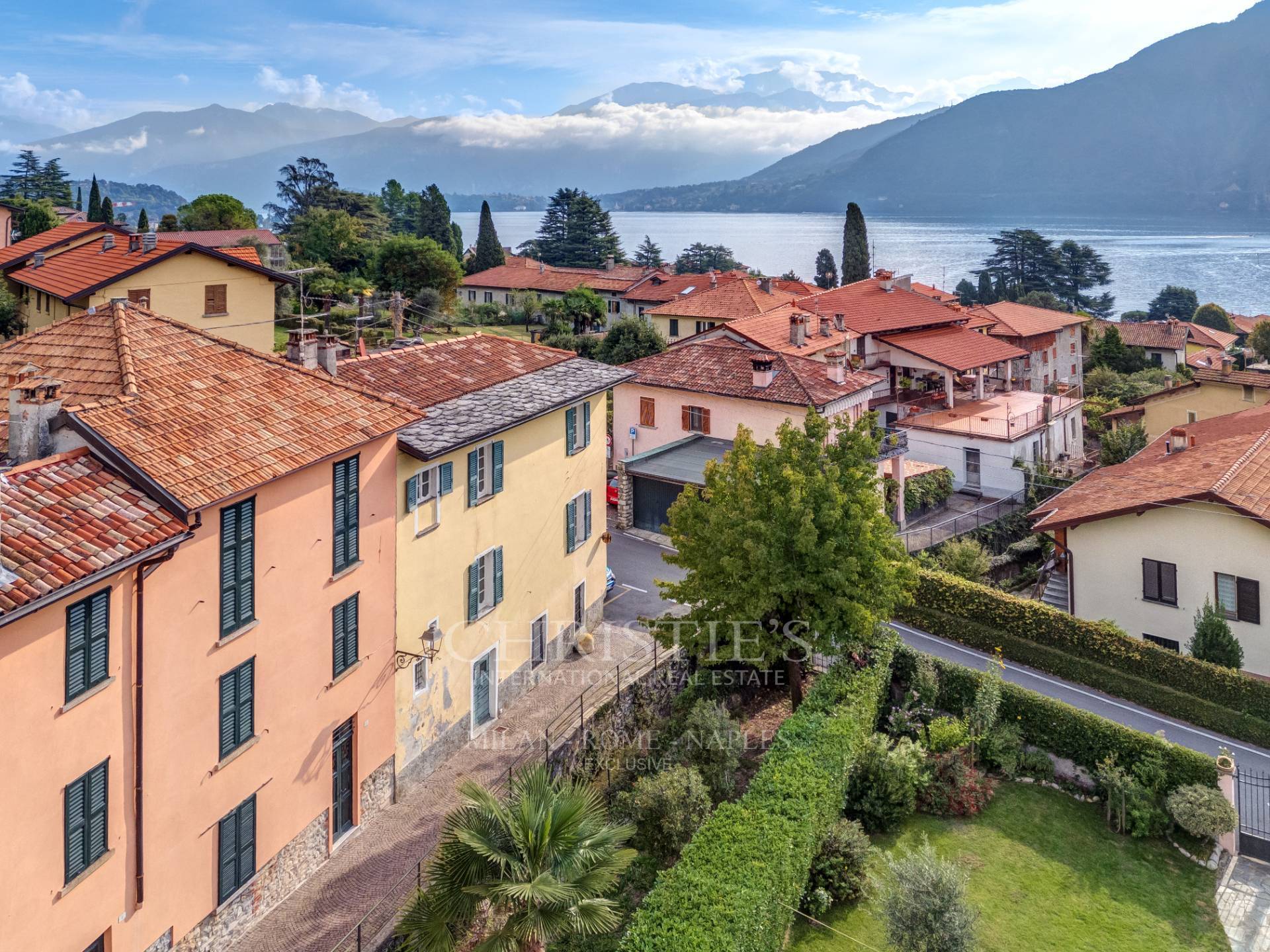 picture of Charming Property On Lake Como: Traditional Style And Modern Comfort