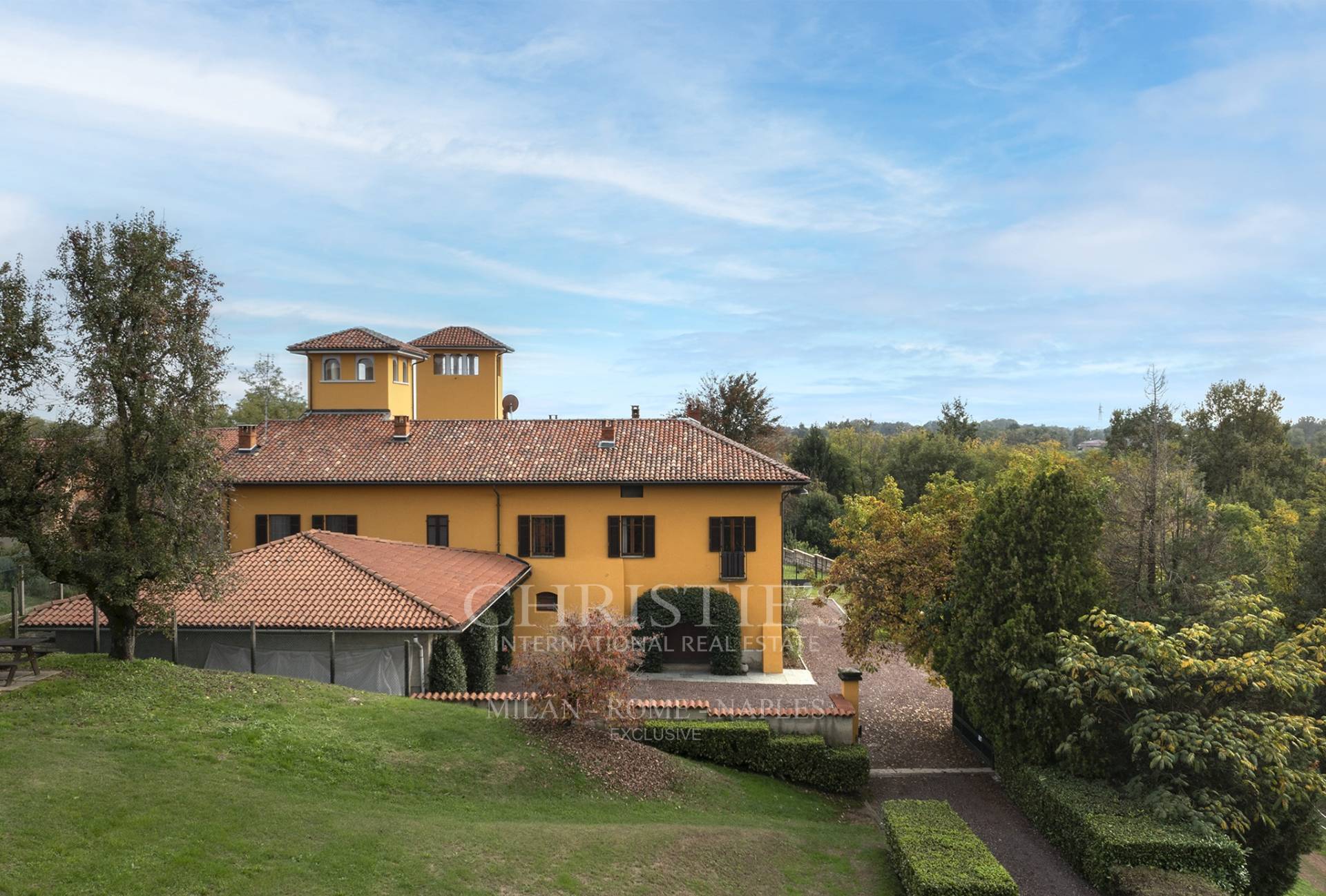 picture of Estate With Extensive Grounds And Spectacular Views Of The Piedmont Alps