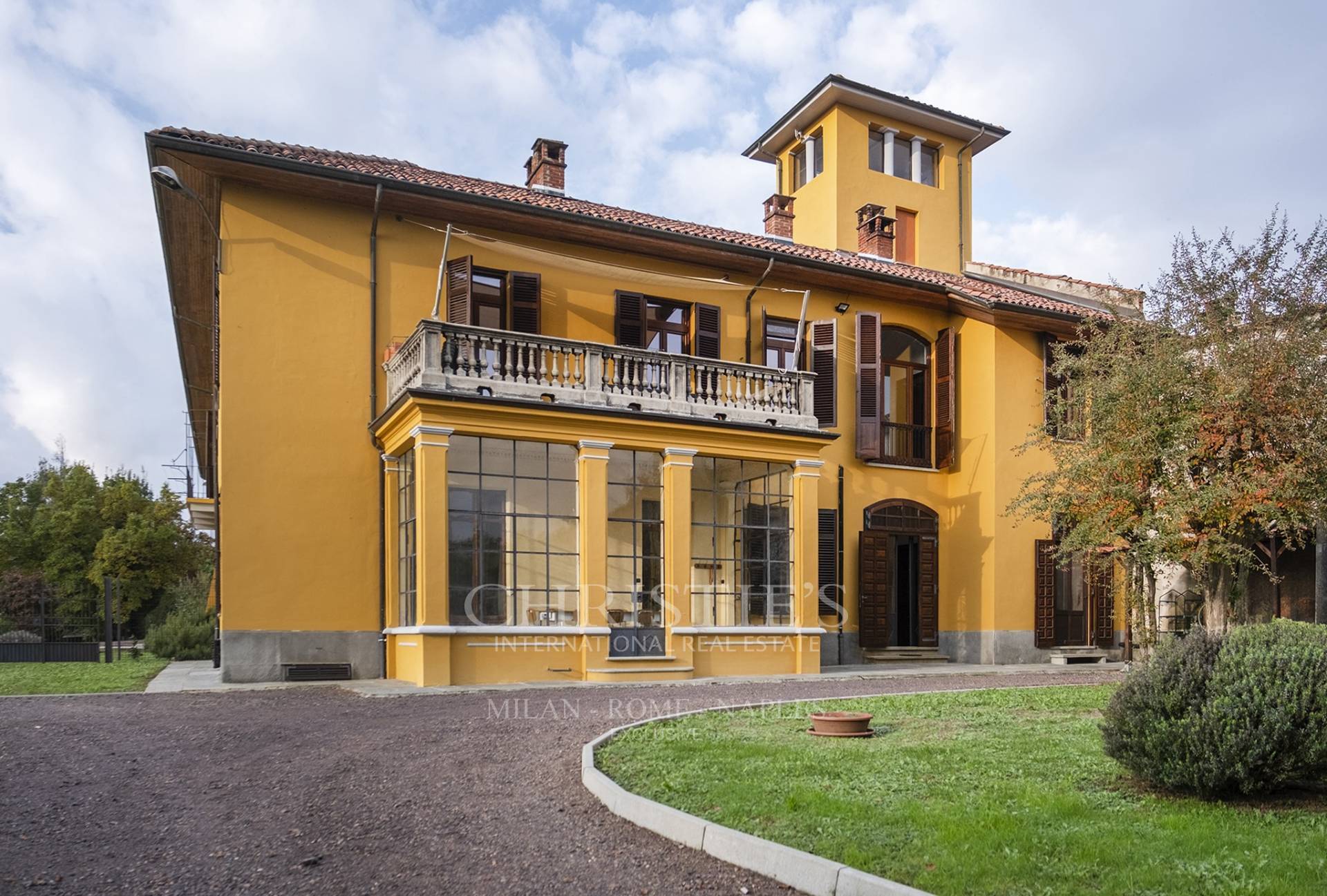 picture of Estate With Extensive Grounds And Spectacular Views Of The Piedmont Alps