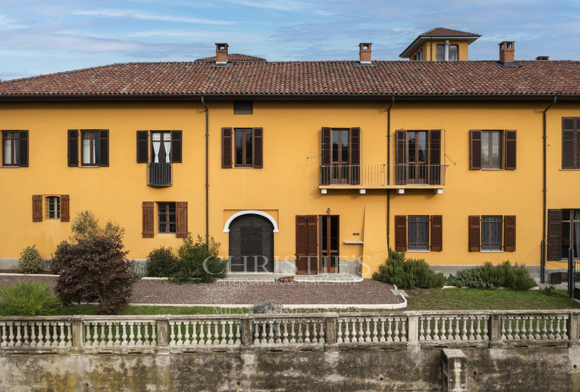 picture of Estate With Extensive Grounds And Spectacular Views Of The Piedmont Alps