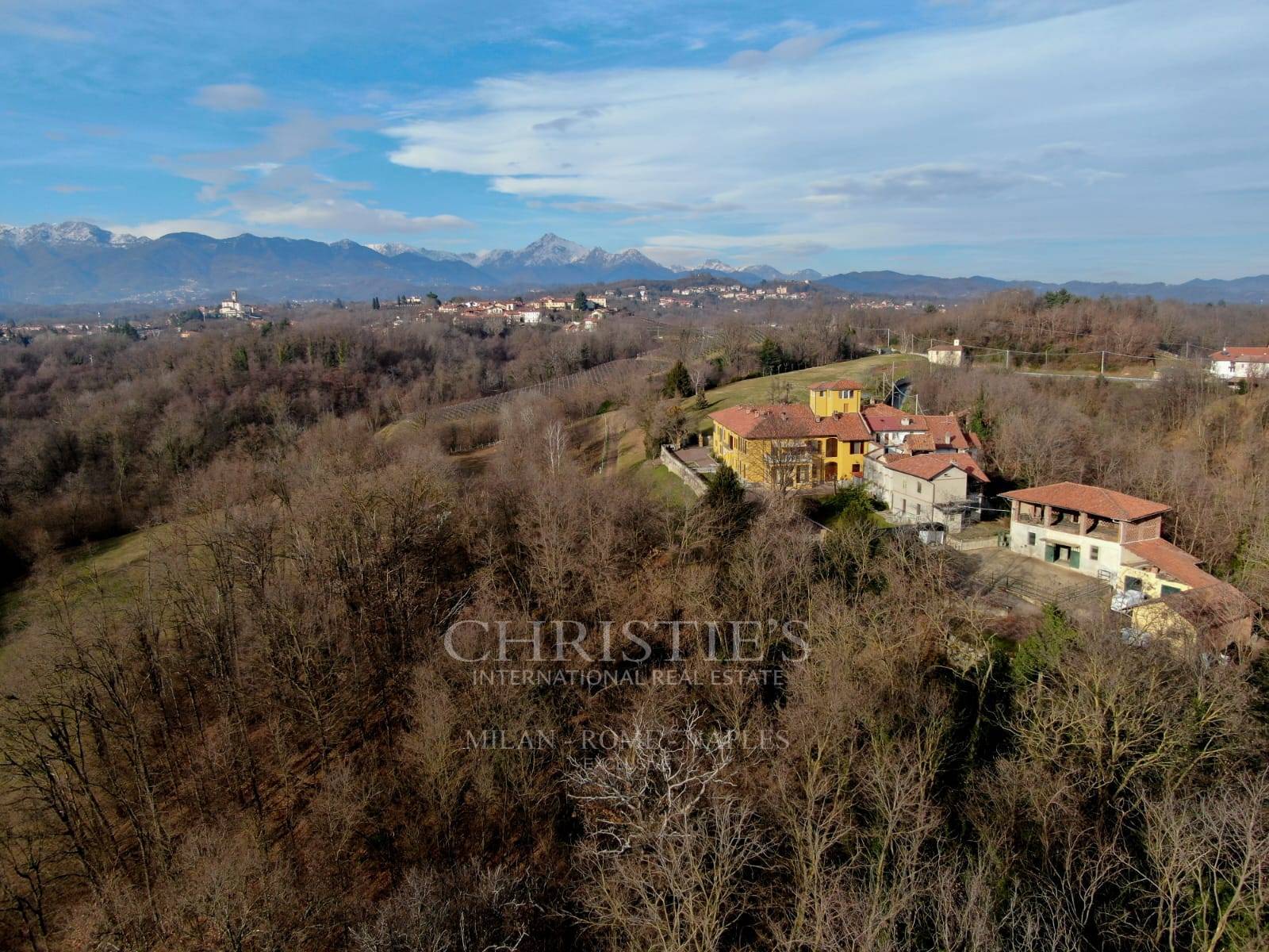 picture of Estate With Extensive Grounds And Spectacular Views Of The Piedmont Alps