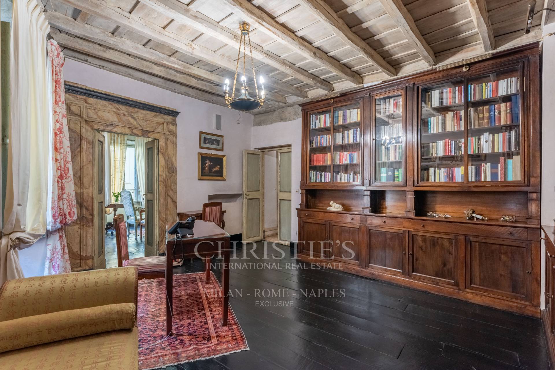 picture of Luxurious Independent Residence