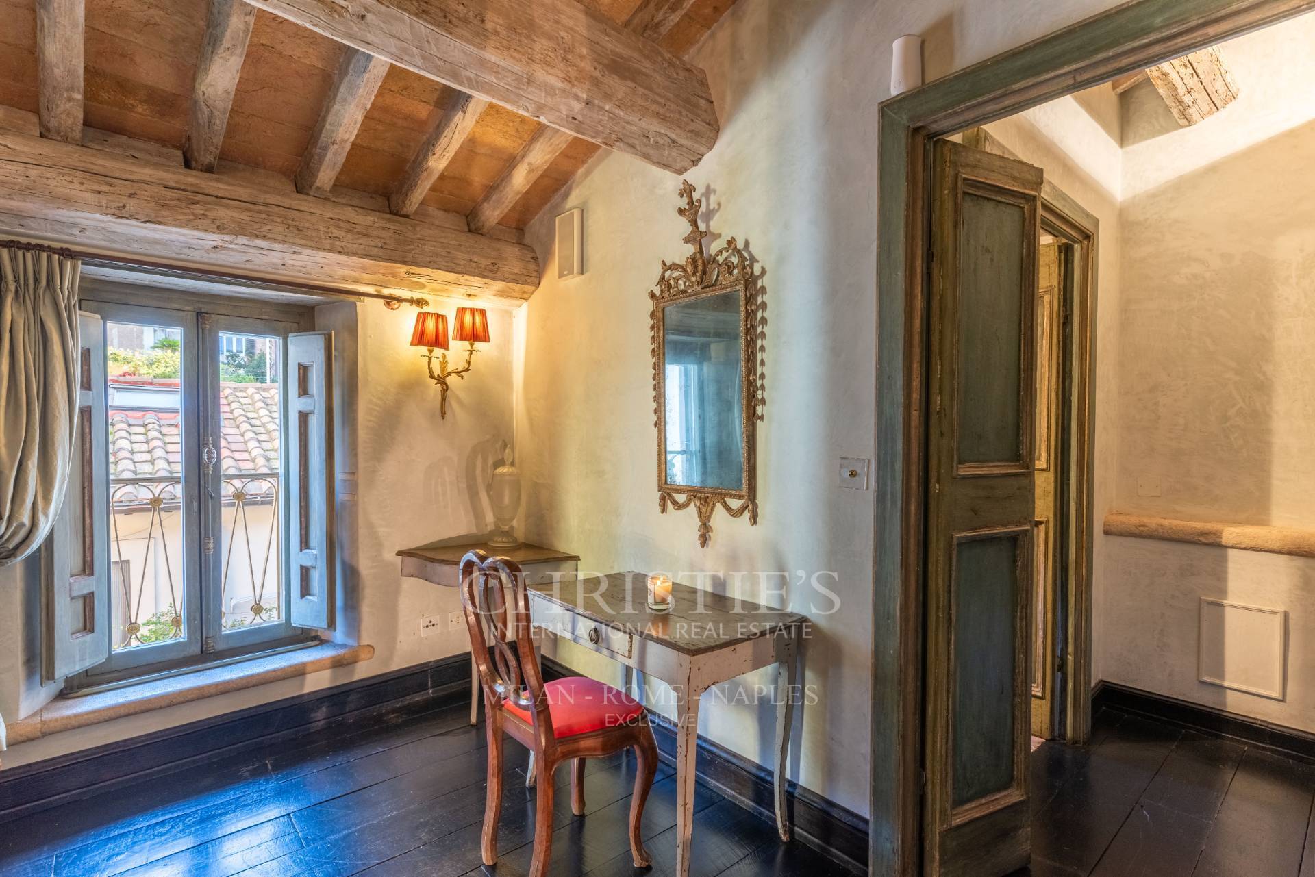 picture of Luxurious Independent Residence