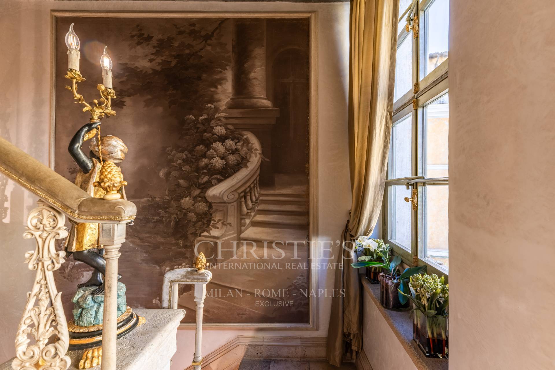 picture of Luxurious Independent Residence