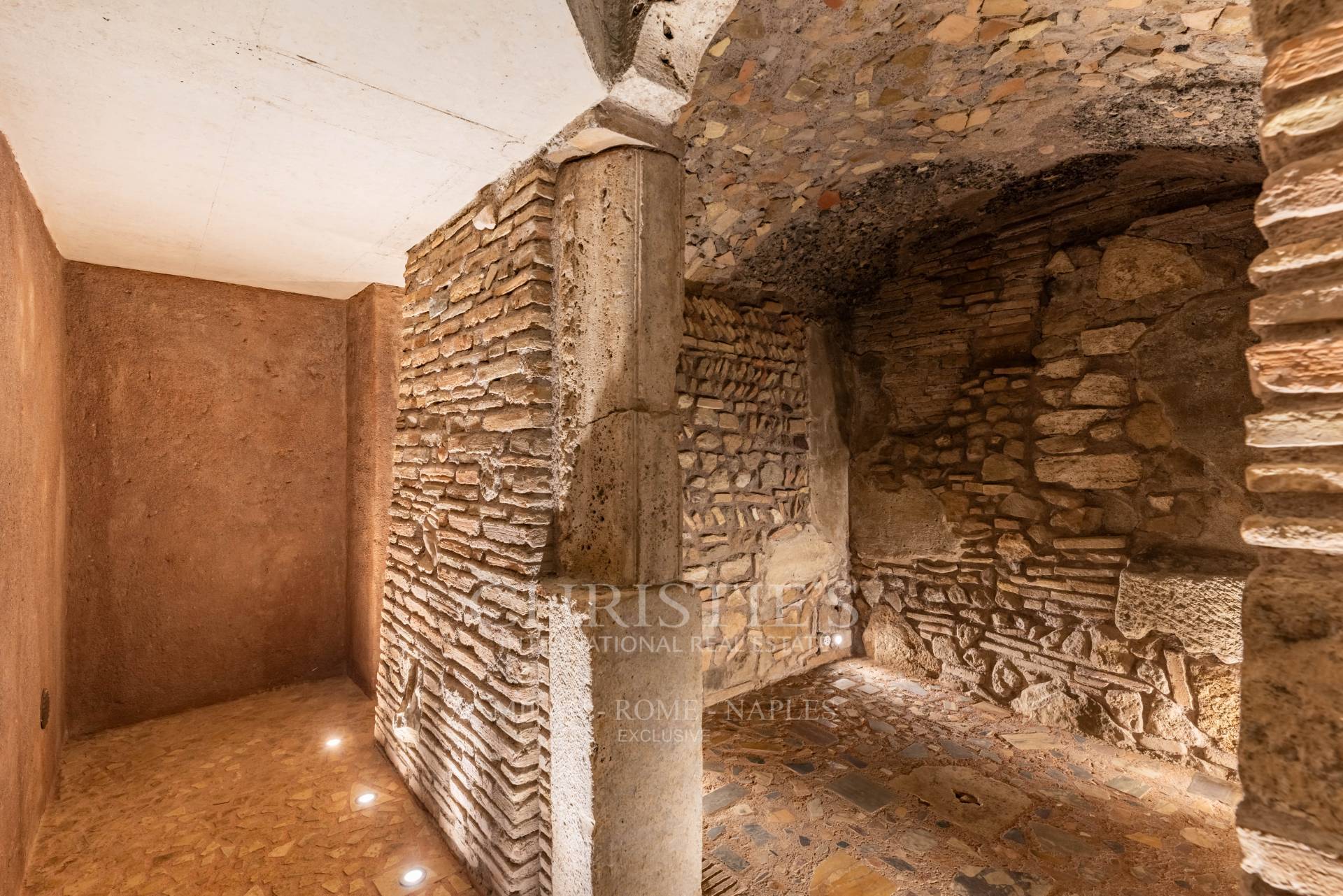 picture of Luxurious Independent Residence