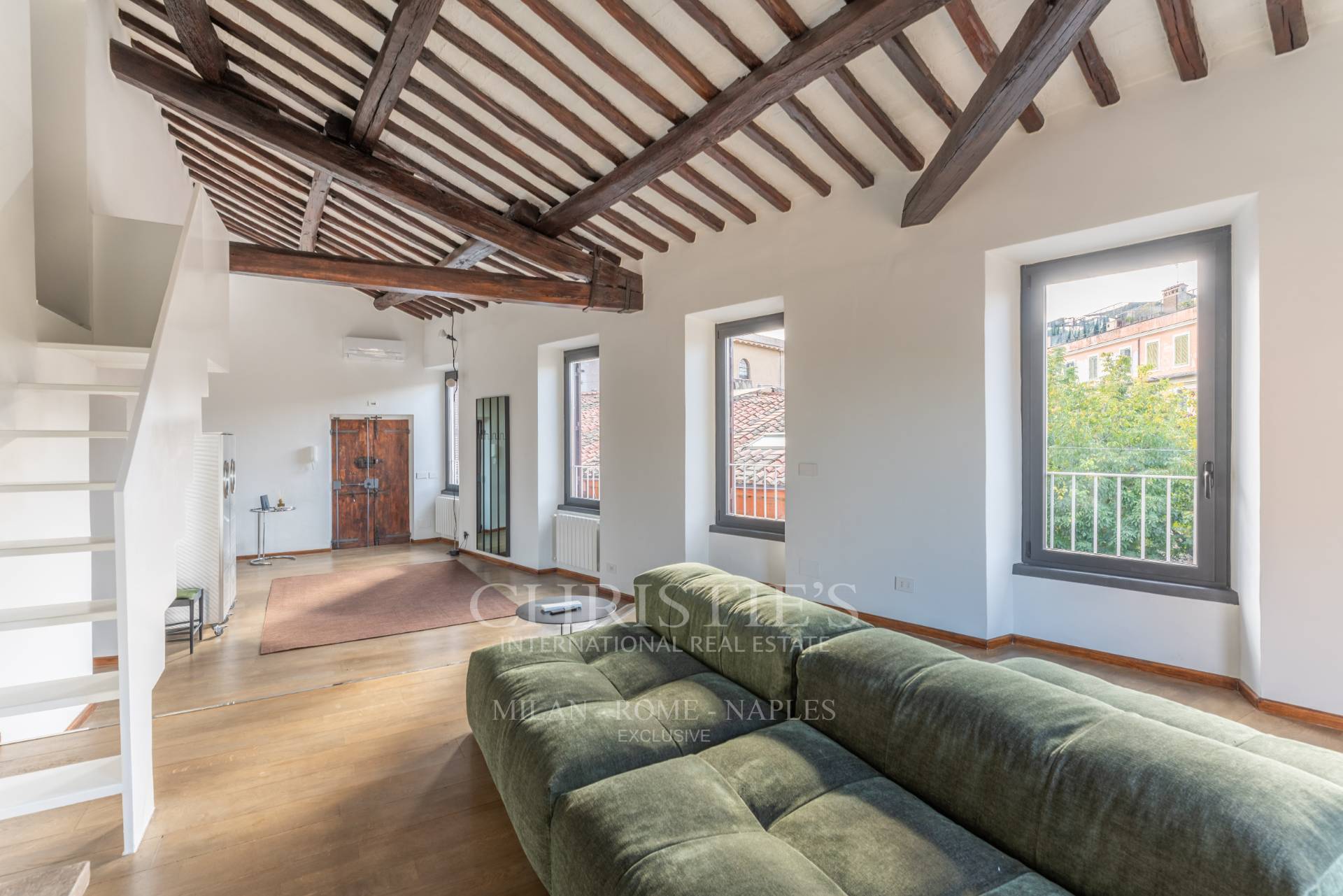 picture of Prestigious Loft In Trastevere