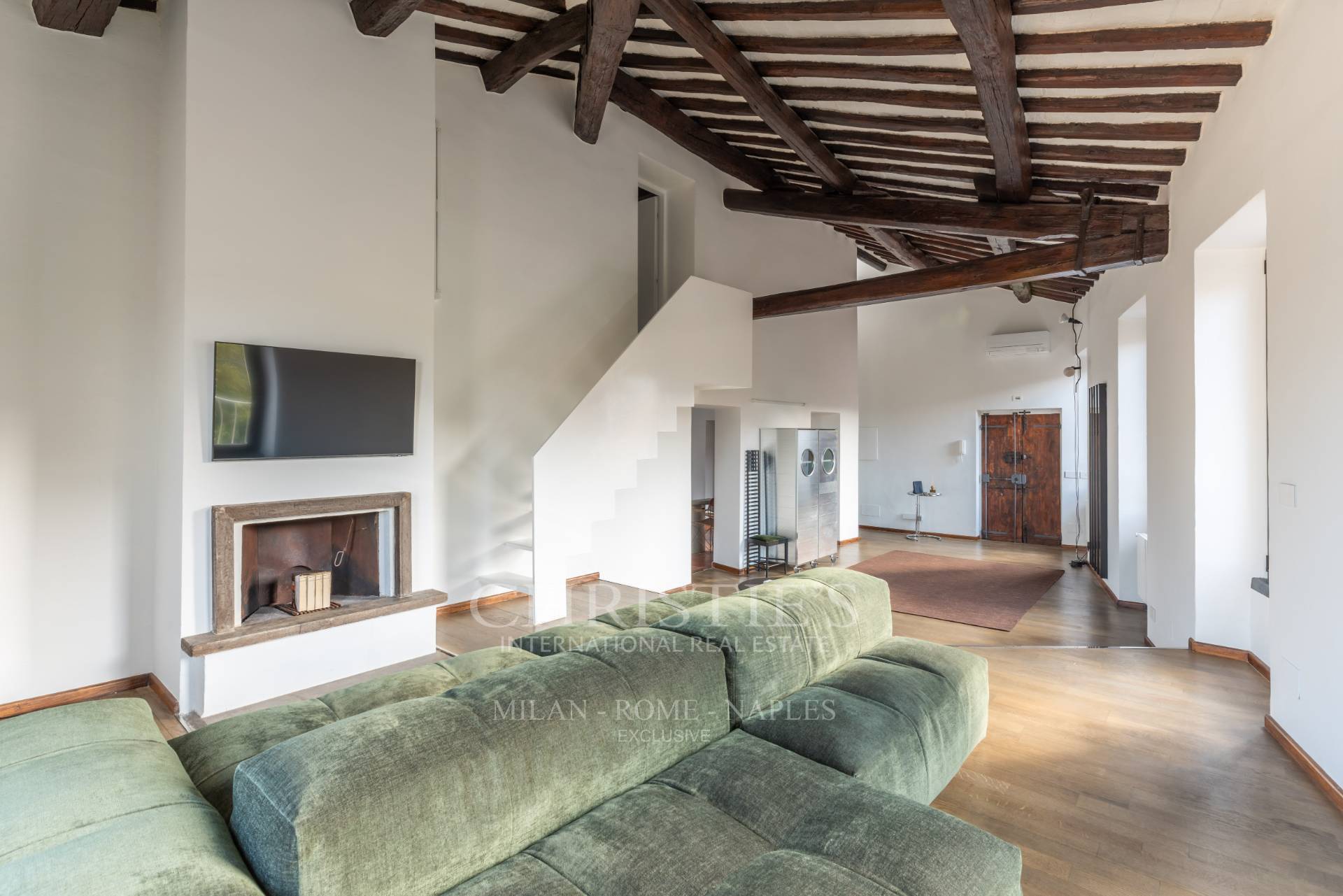 picture of Prestigious Loft In Trastevere