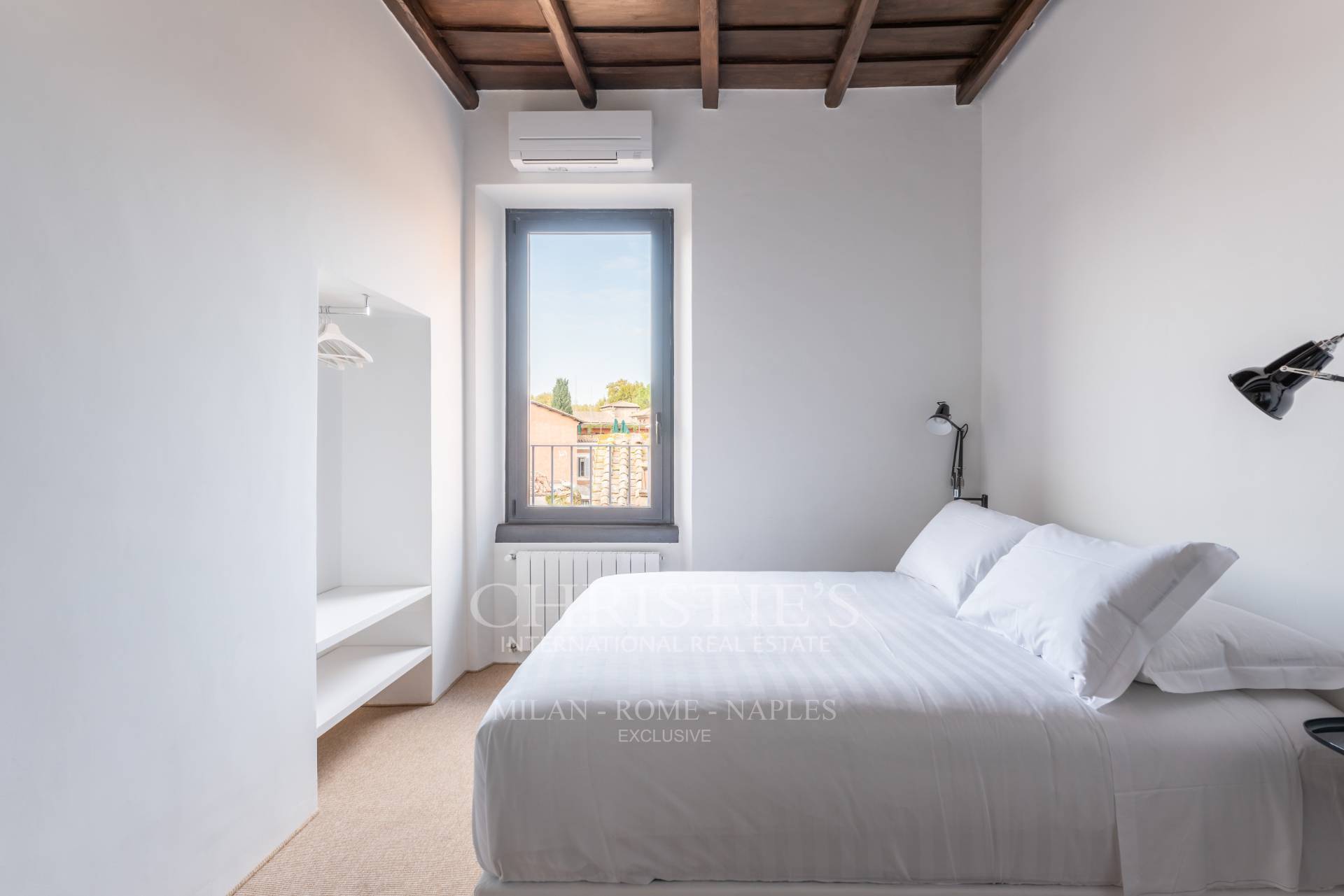 picture of Prestigious Loft In Trastevere