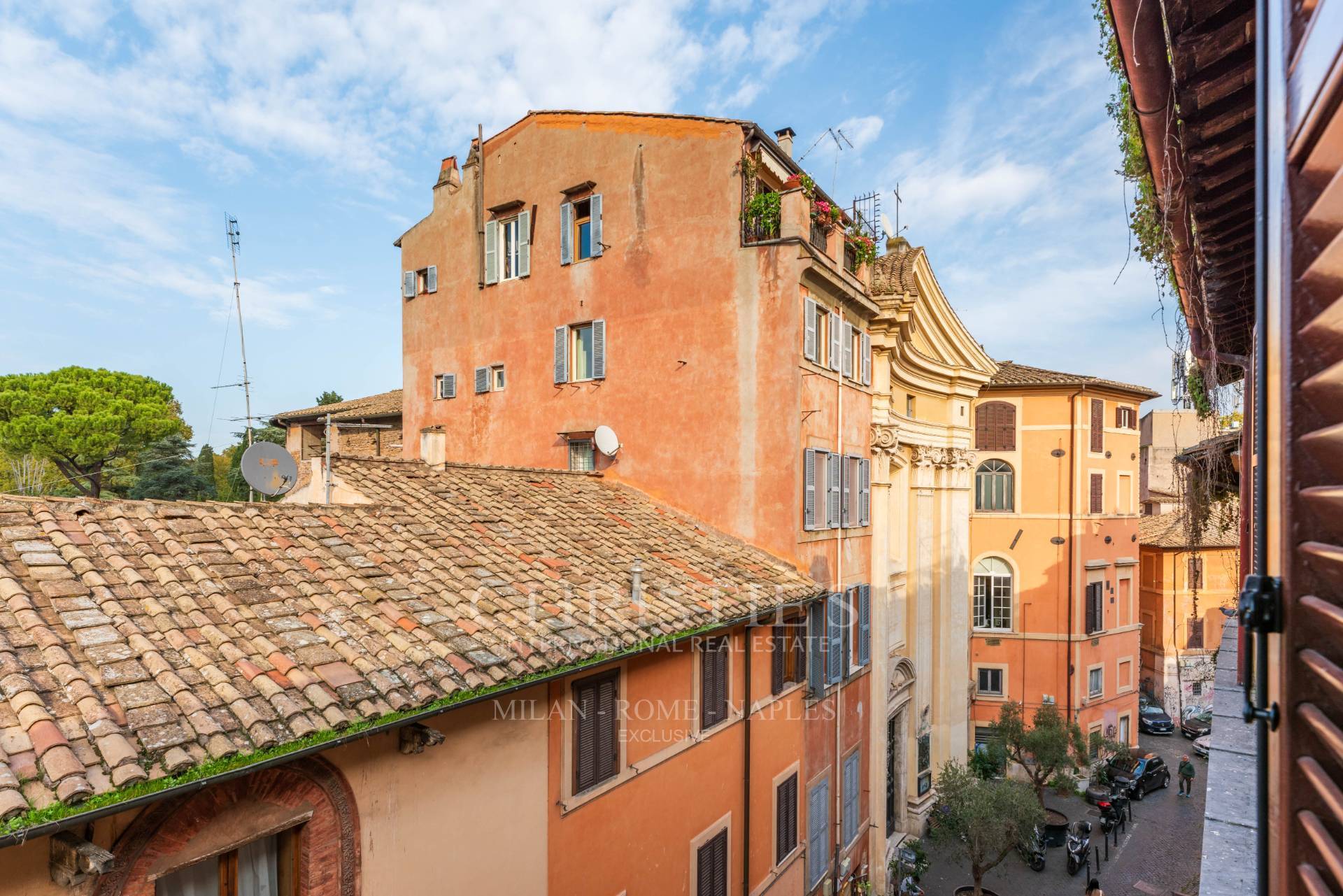 picture of Prestigious Loft In Trastevere