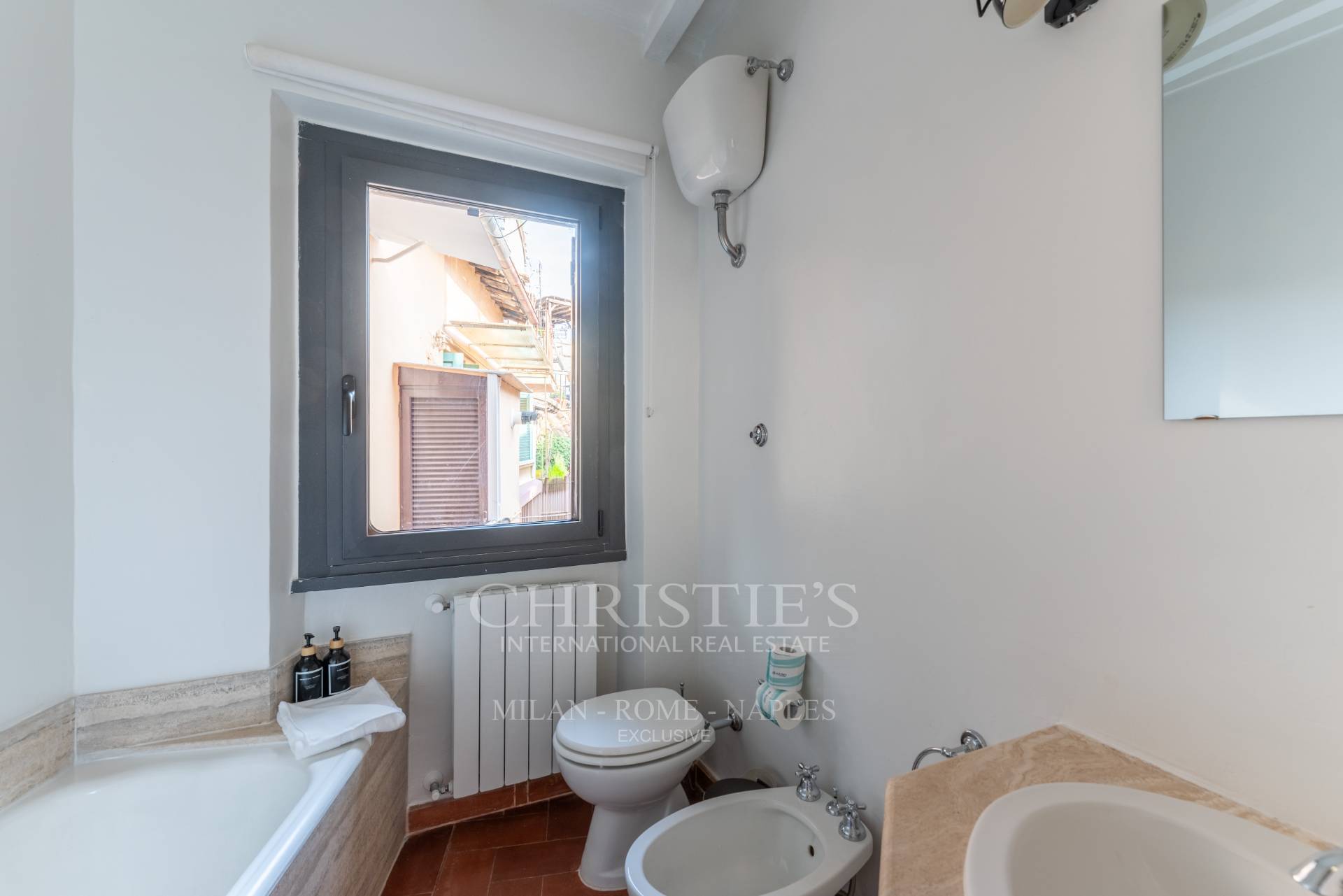 picture of Prestigious Loft In Trastevere