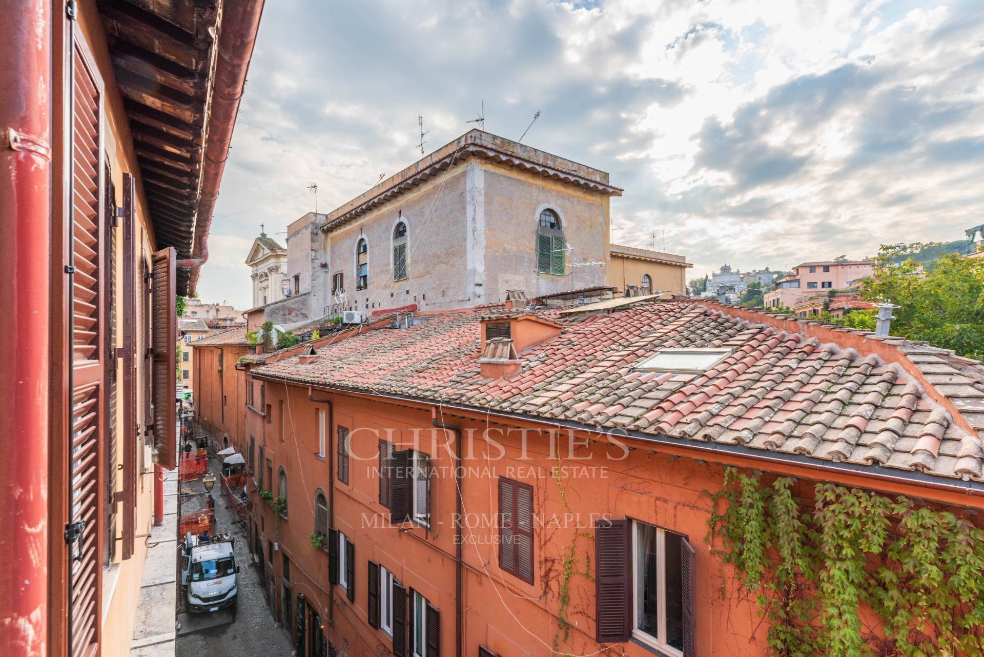 picture of Prestigious Loft In Trastevere