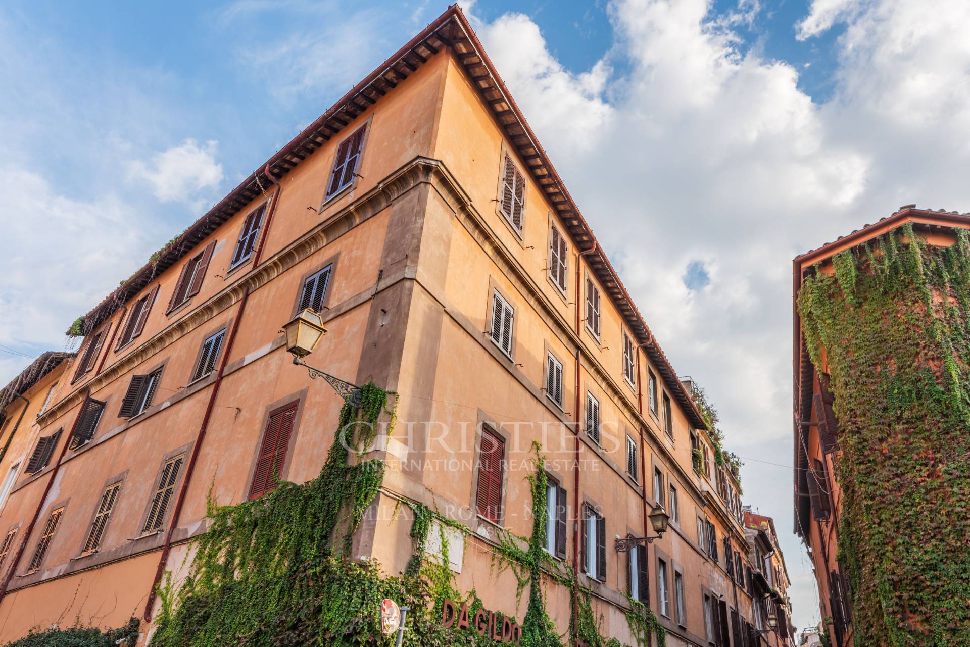 picture of Prestigious Loft In Trastevere