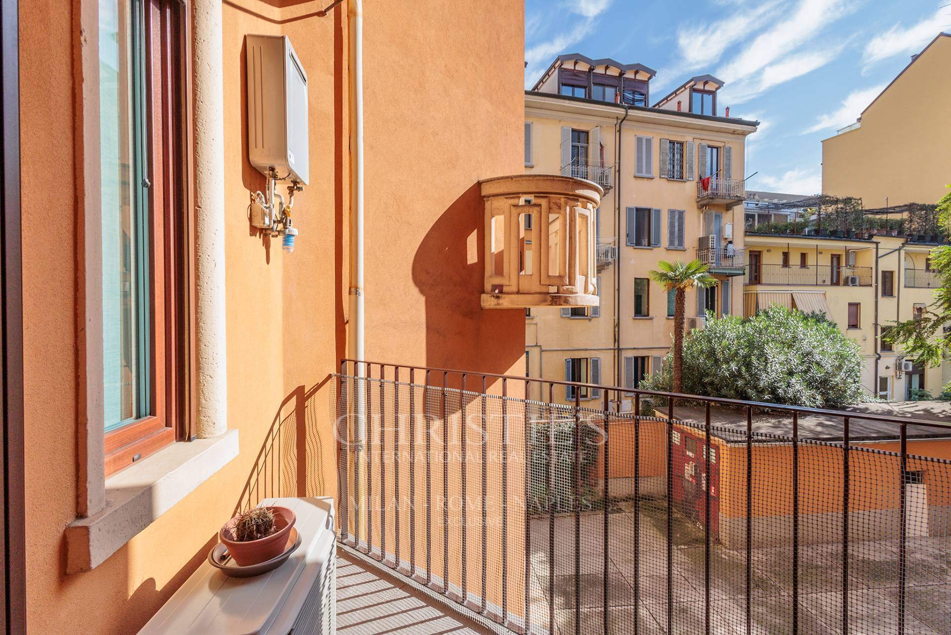 picture of Elegant Apartment On The Navigli