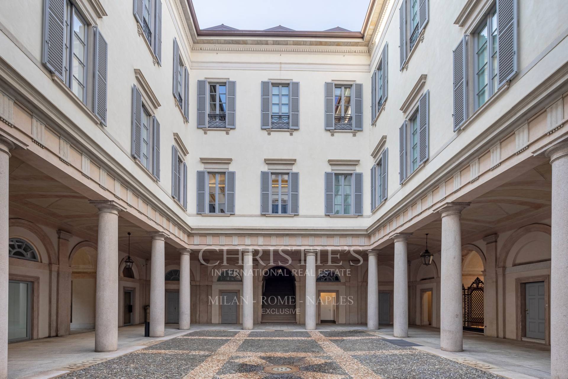 picture of Prestigious Office In A Period Building In The Heart Of Milan