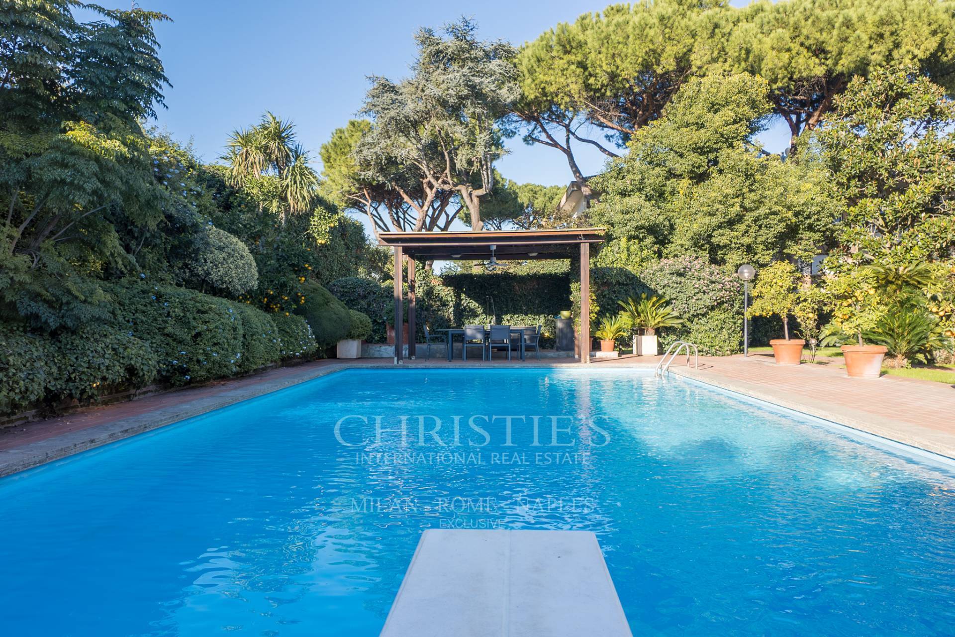 picture of Apartment With Garden And Pool