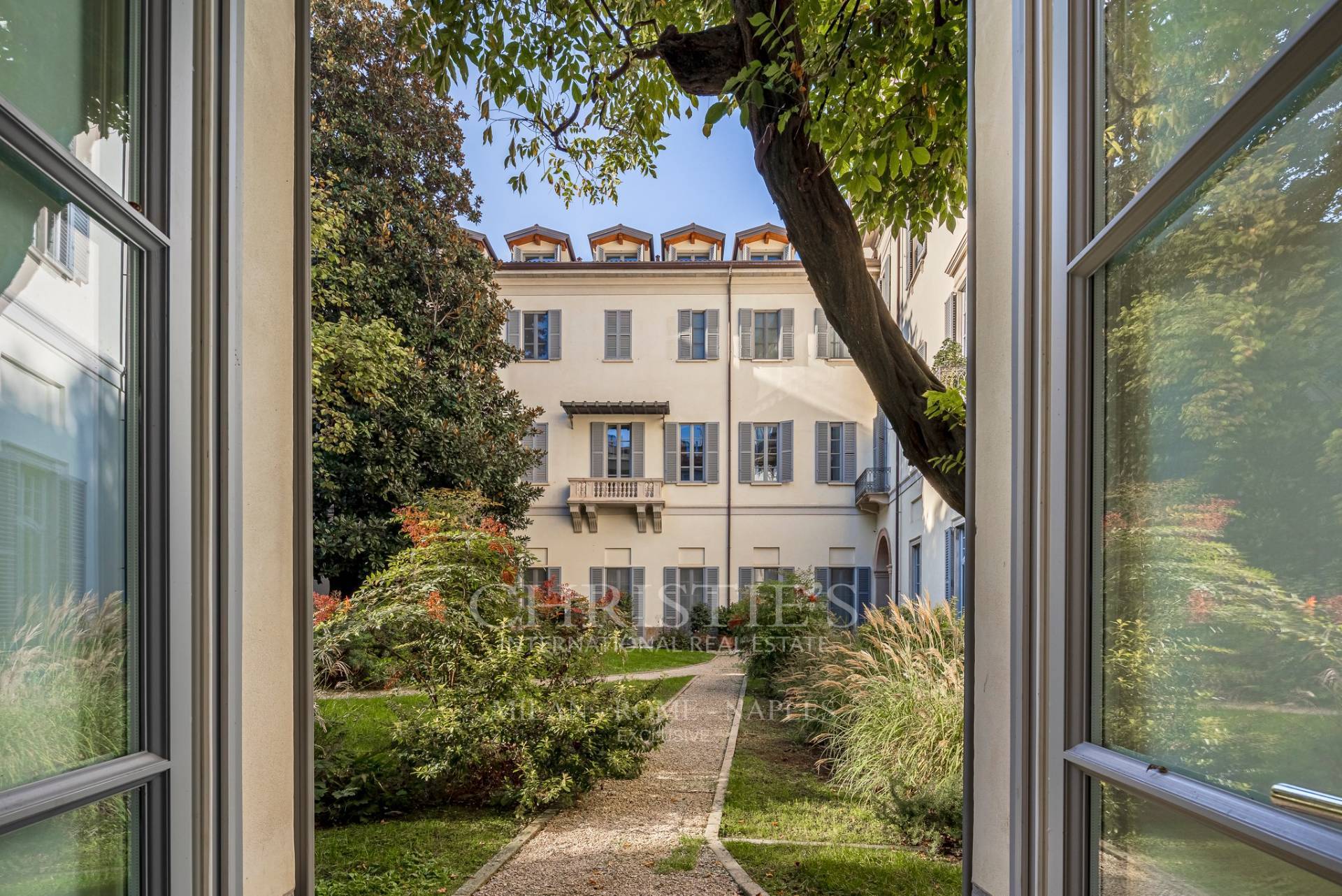 picture of Exclusive And Historic Property In The Center Of Milan