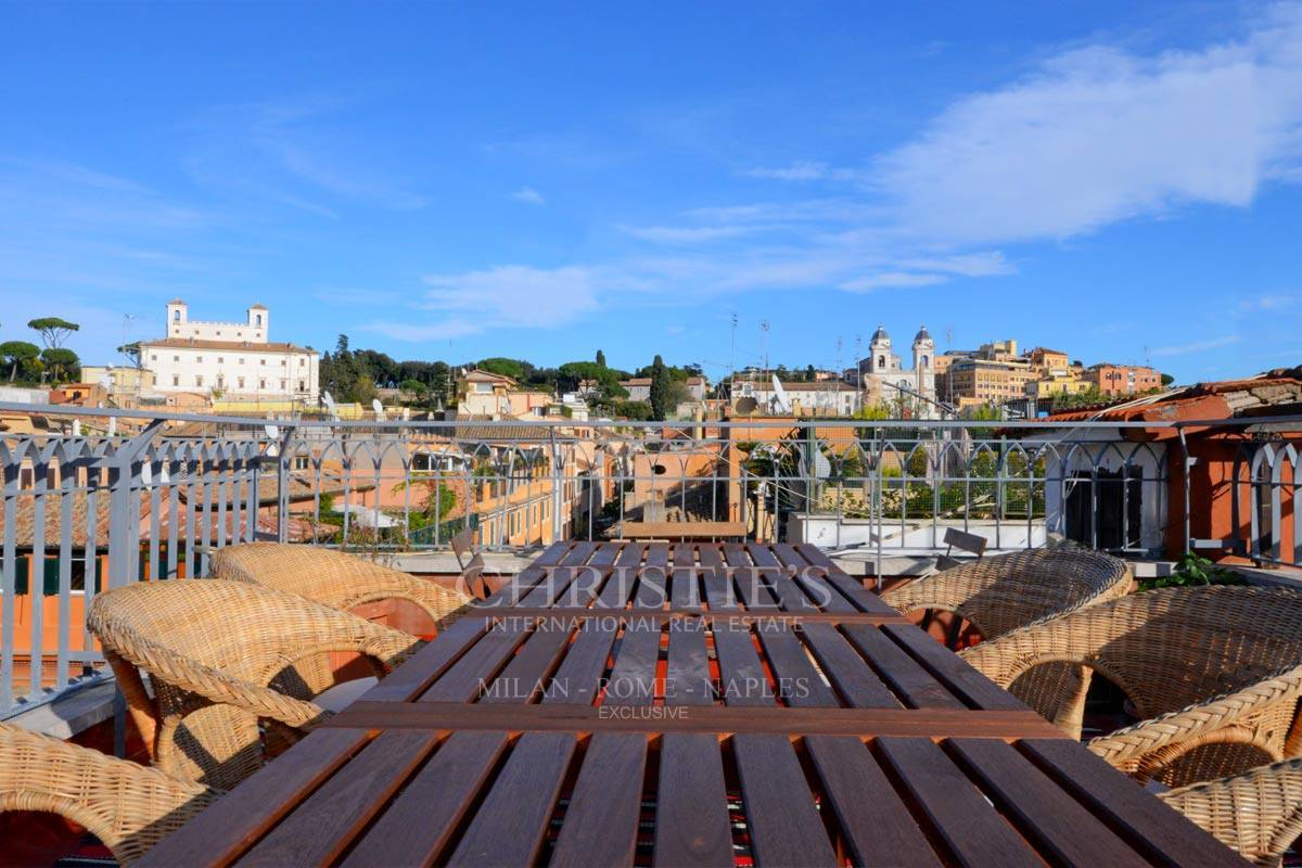 picture of Exclusive Penthouse Close To The Spanish Steps