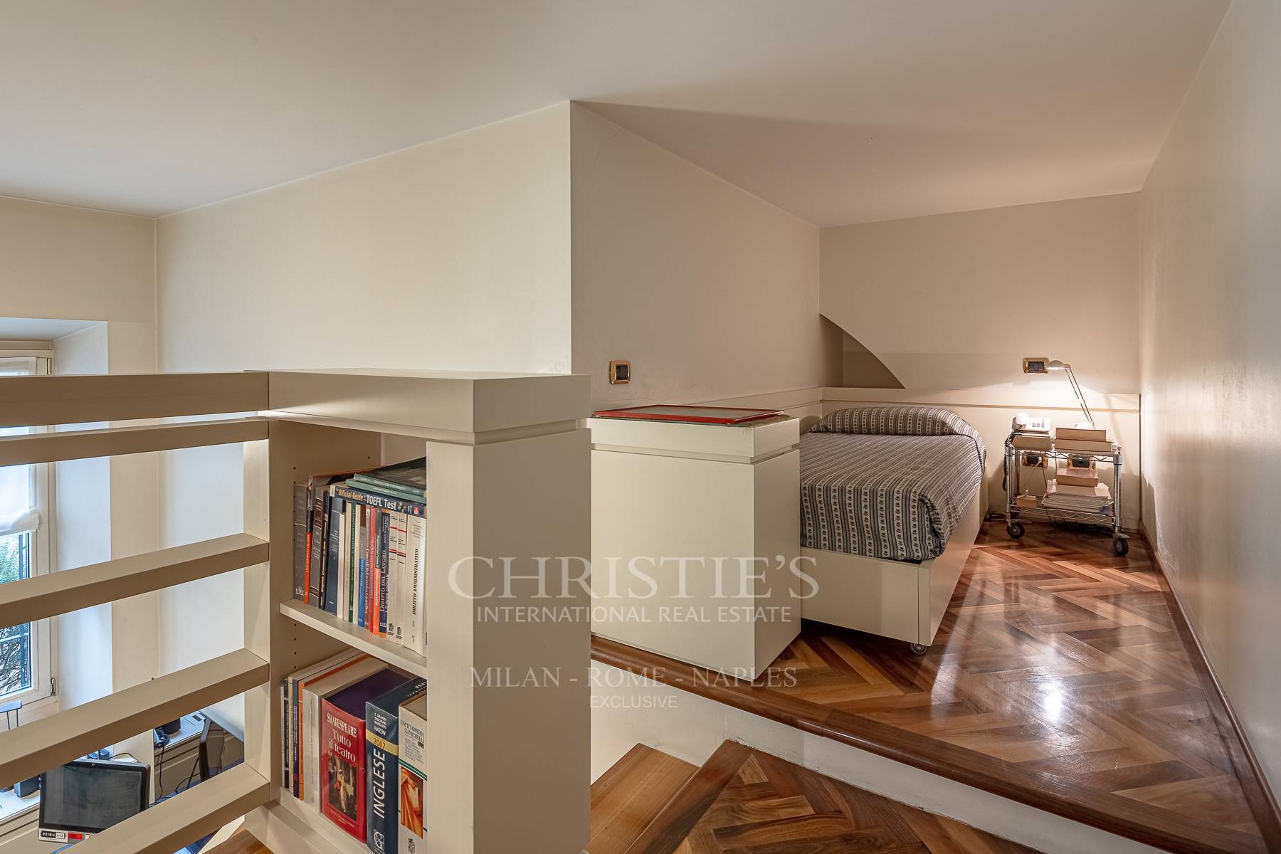 picture of Refined Property In The Heart Of Milan