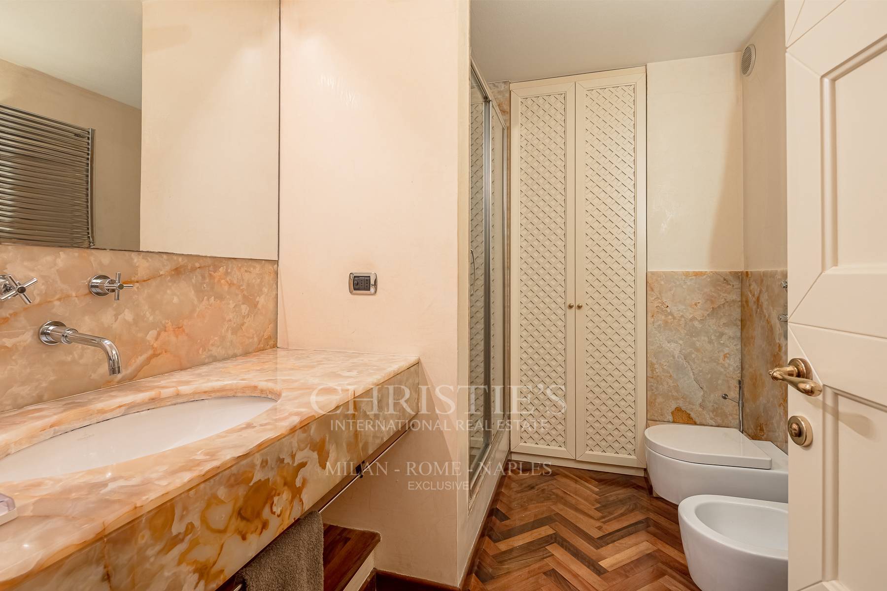 picture of Refined Property In The Heart Of Milan